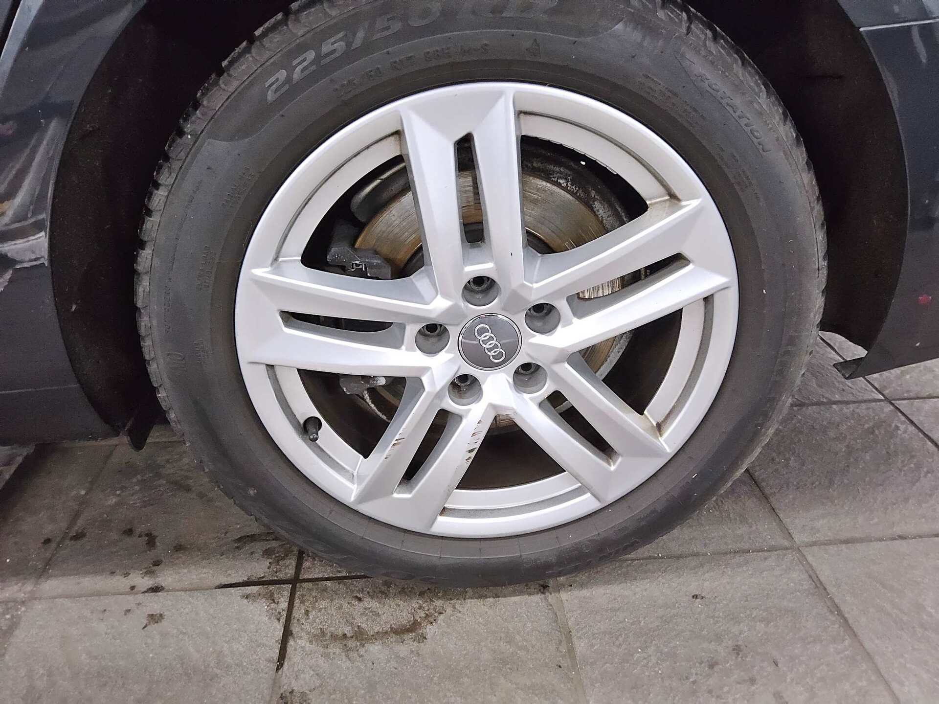 Audi A4 Avant 40 TDI Qu. design Navi LED vc Sound 11