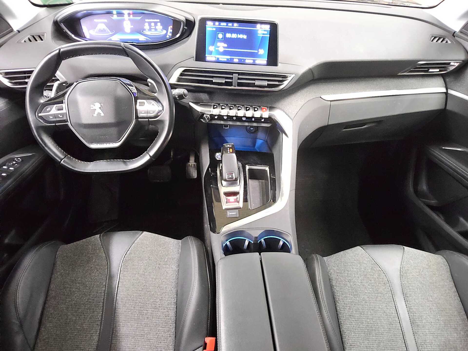 Peugeot 5008 1.5 BlueHDi 130 Allure 7-Sitzer AHK LED 5