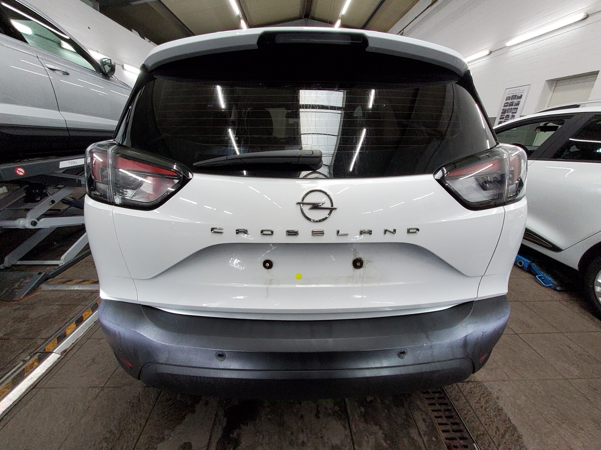 Opel Crossland X 1.2 PDC Shz BT Klima Tempomat 10