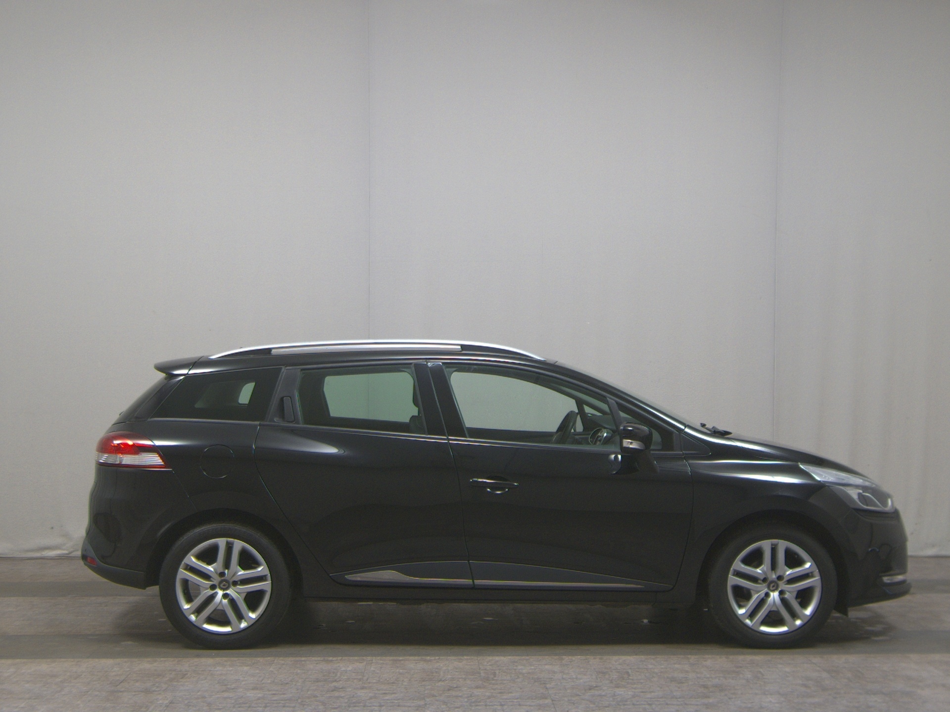 Renault Clio Grandtour 0.9 TCe Navi PDC Shz BT Tempomat