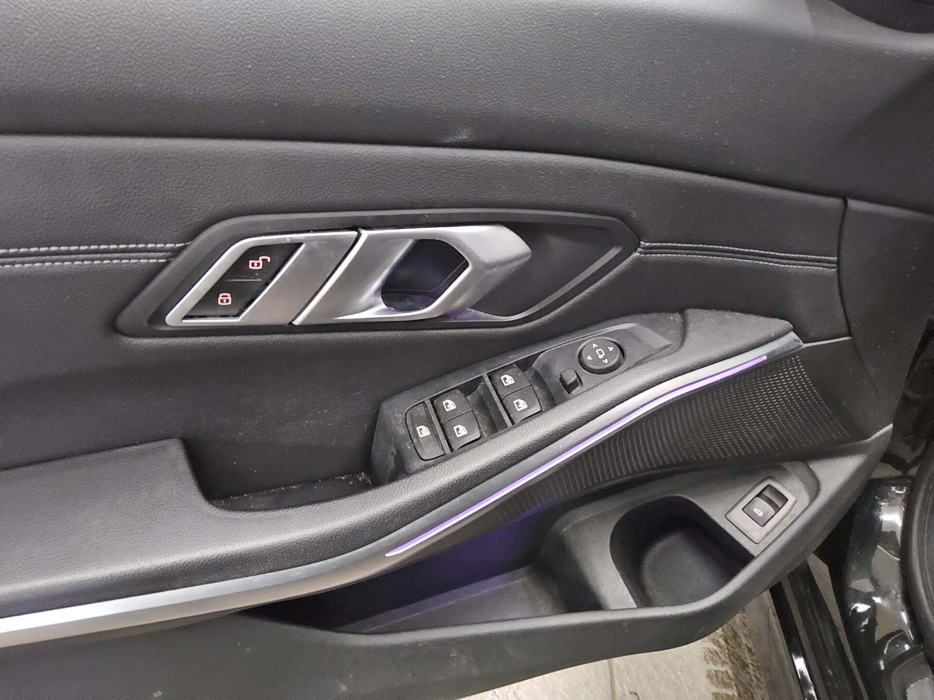 BMW 320dA Touring Sport-Line Nav LED LC-Pro AHK HiFi 10