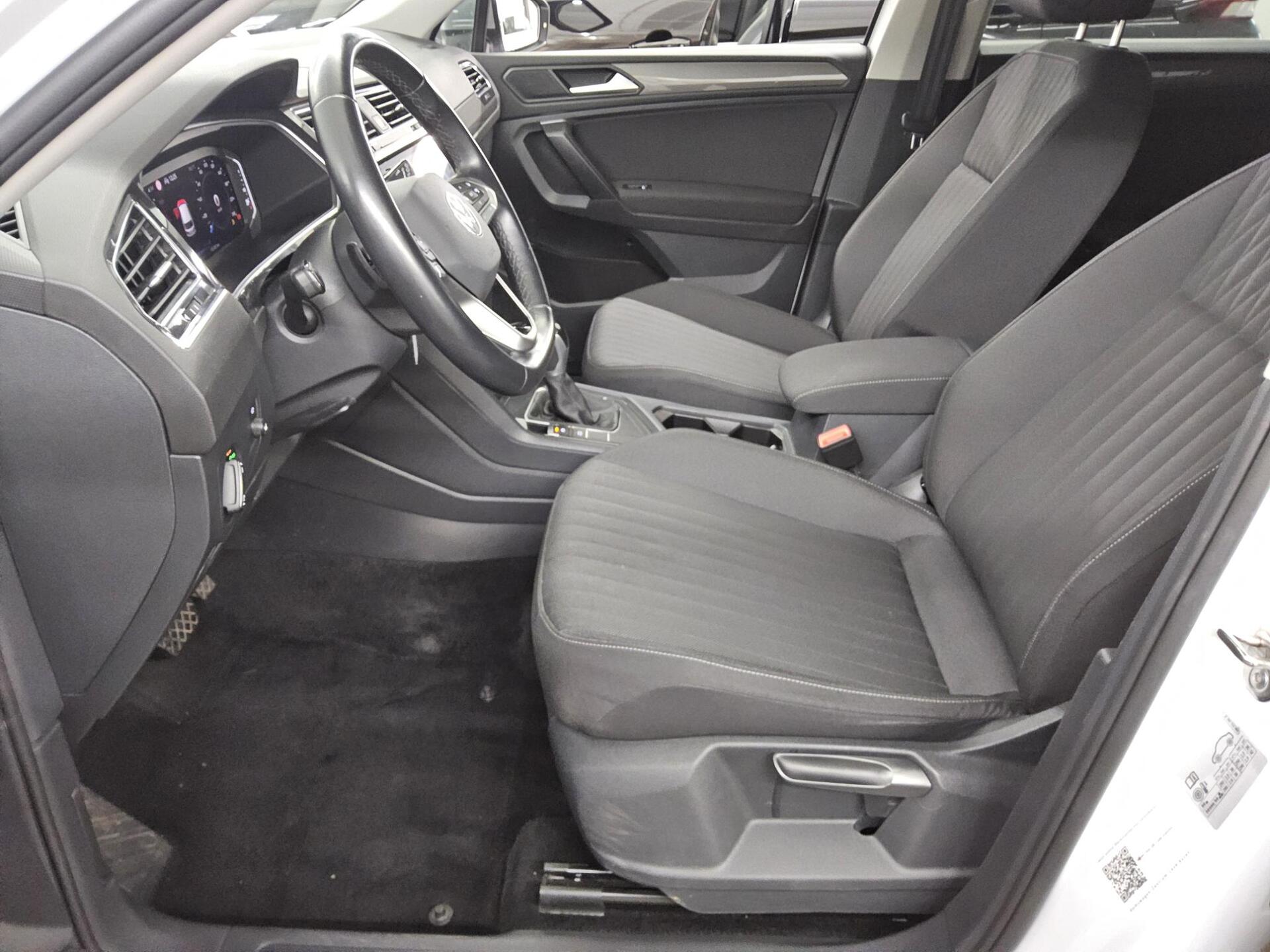 Volkswagen Tiguan Allspace 2.0 TDI Life Navi LED HuD AHK 9