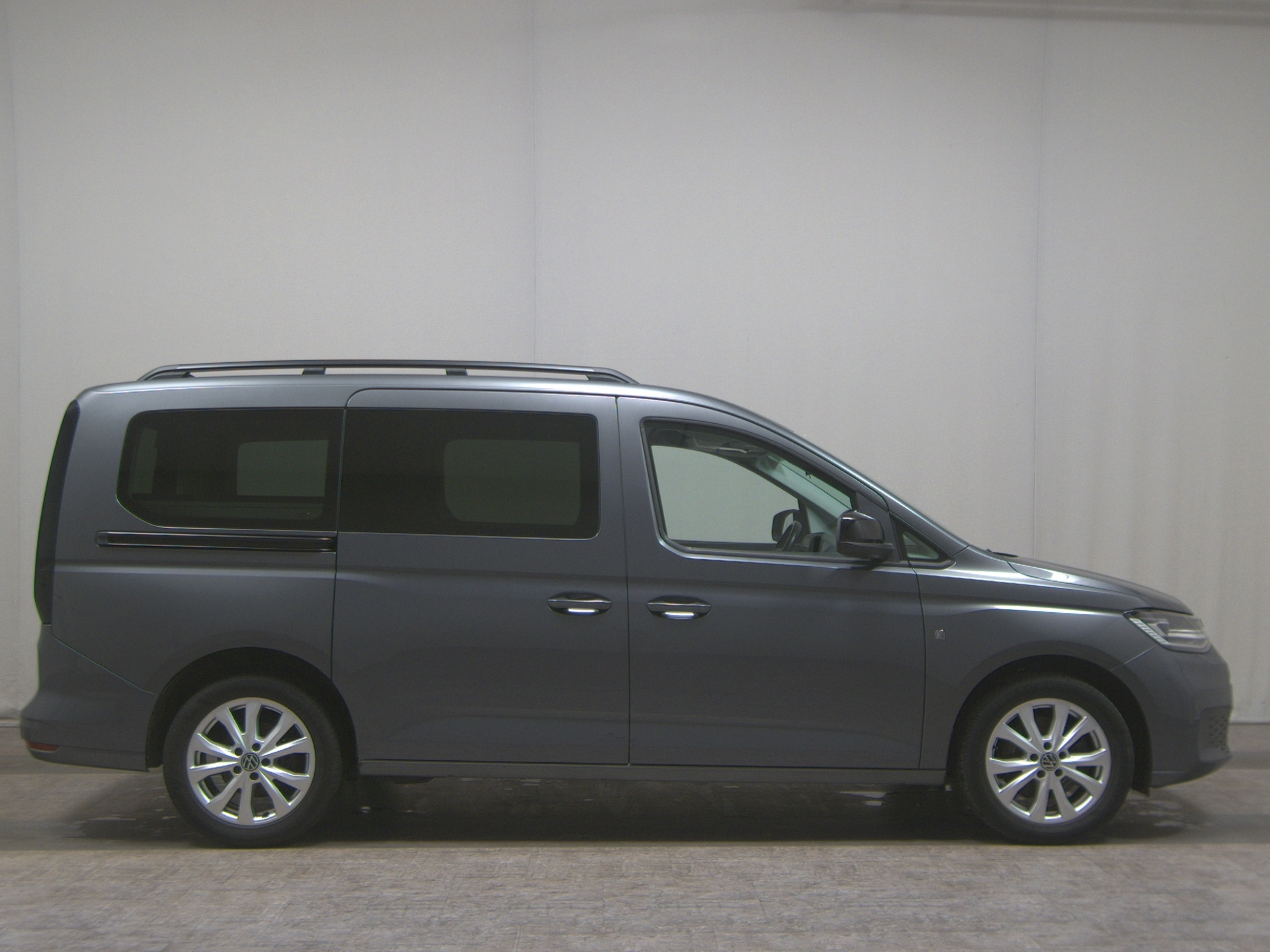 Volkswagen Caddy Maxi 2.0 TDI Life Navi LED ACC Shz PDC