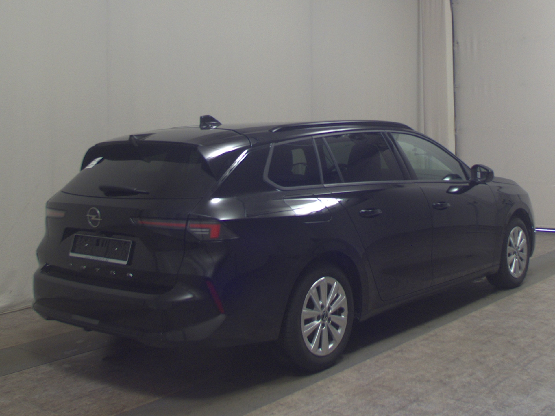 Opel Astra ST 1.2 Turbo Elegance T-Leder LED RfK PDC 4