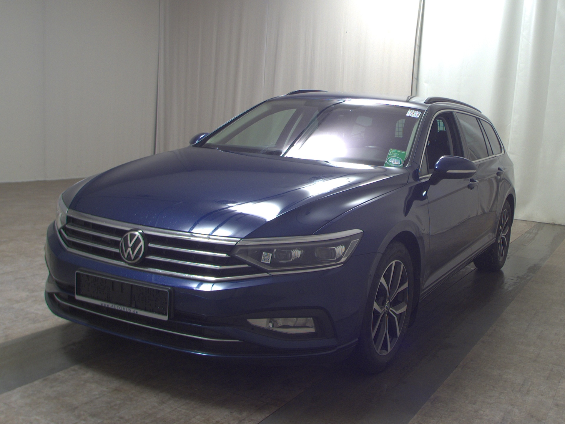 Volkswagen Passat Var. 2.0 TDI Business DCC Matrix StandHzg 2