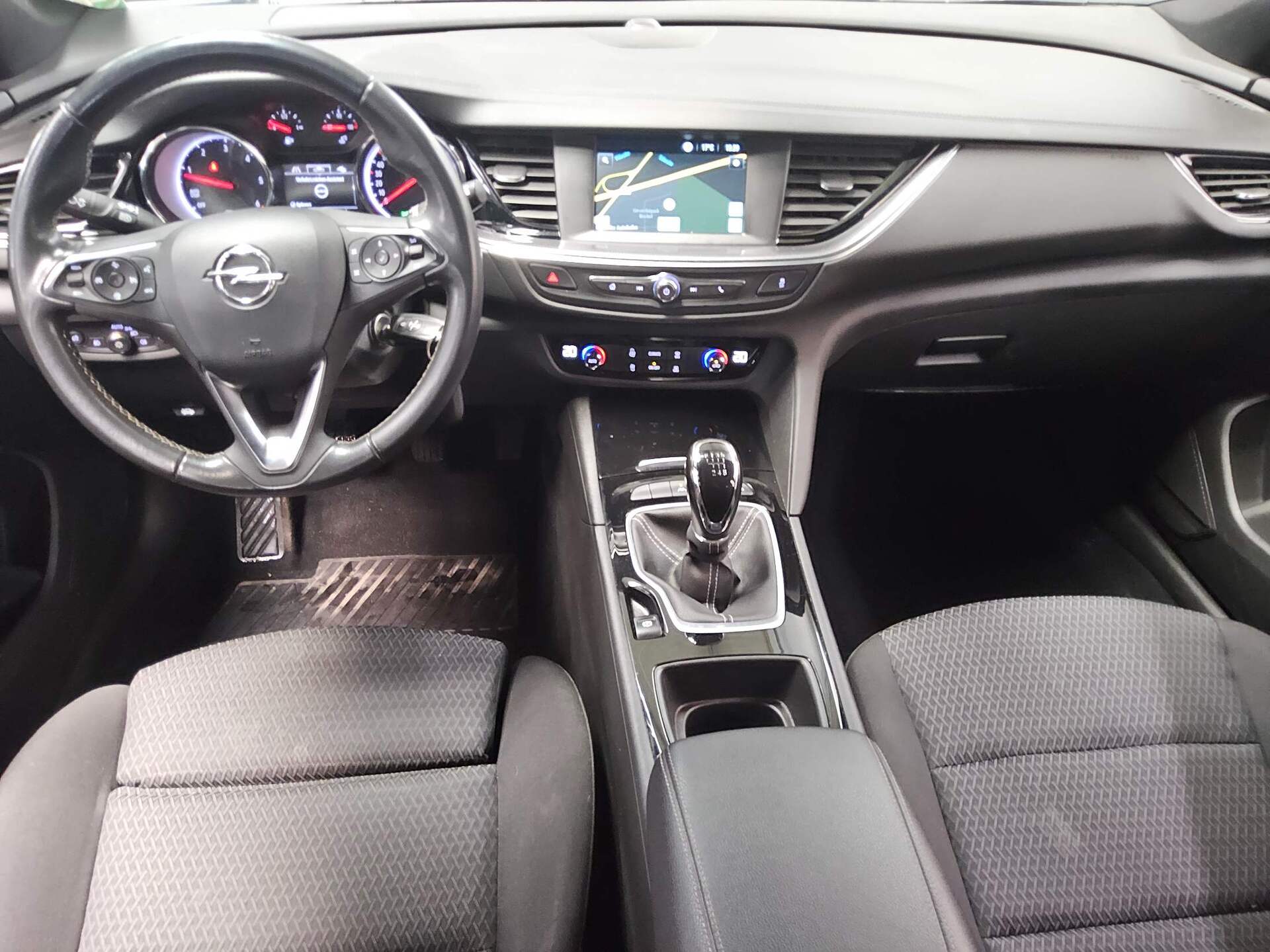 Opel Insignia ST 1.5 D Business Ed. Navi LED PDC 5