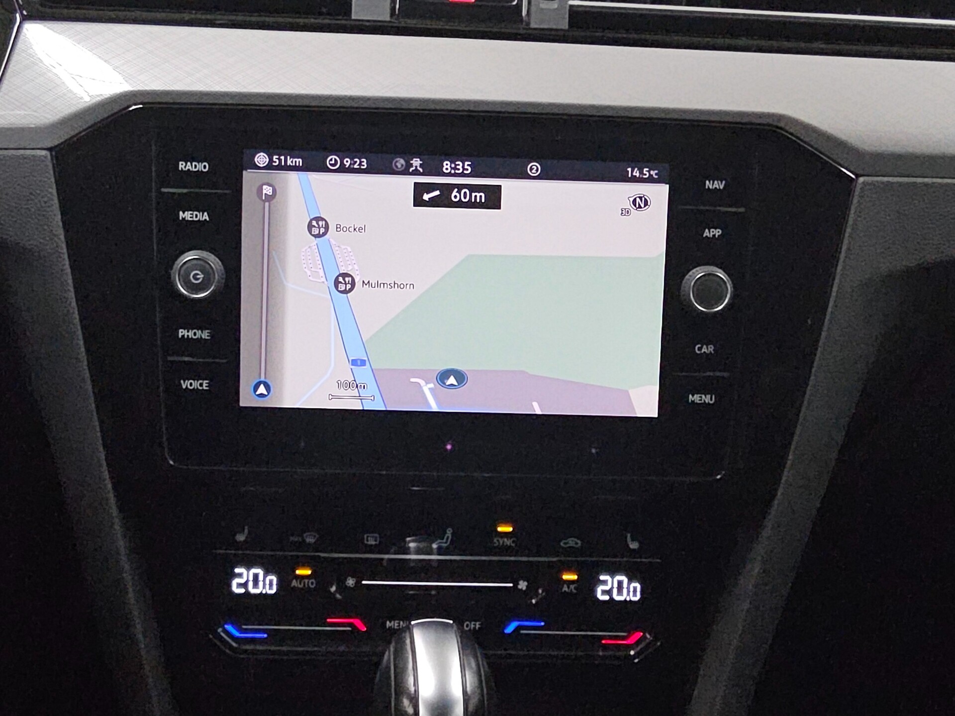 Volkswagen Passat Var. 2.0 TDI Business Navi HuD AHK ACC 7