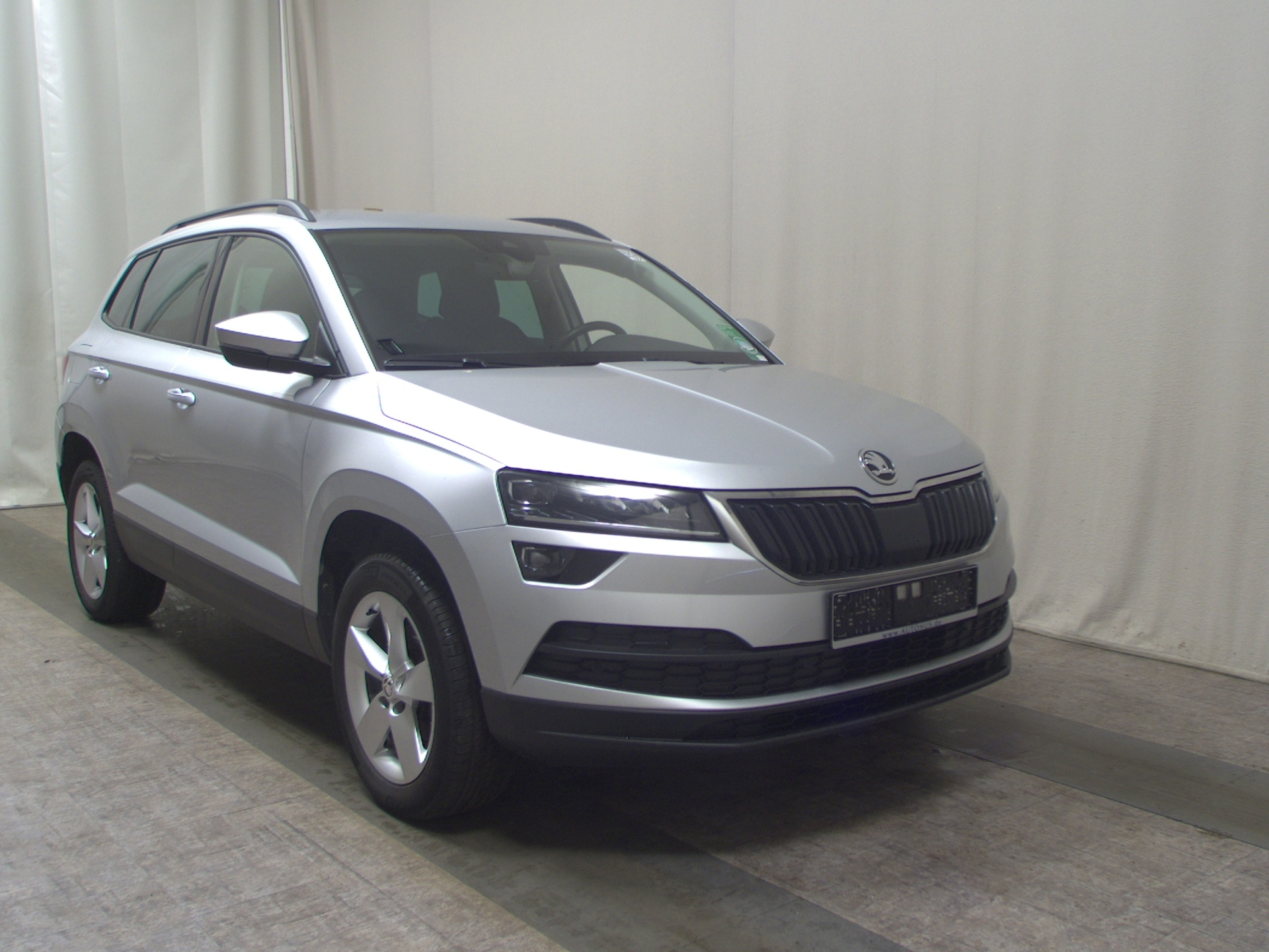 Skoda Karoq 2.0 TDI Ambition Navi LED ACC PDC 3