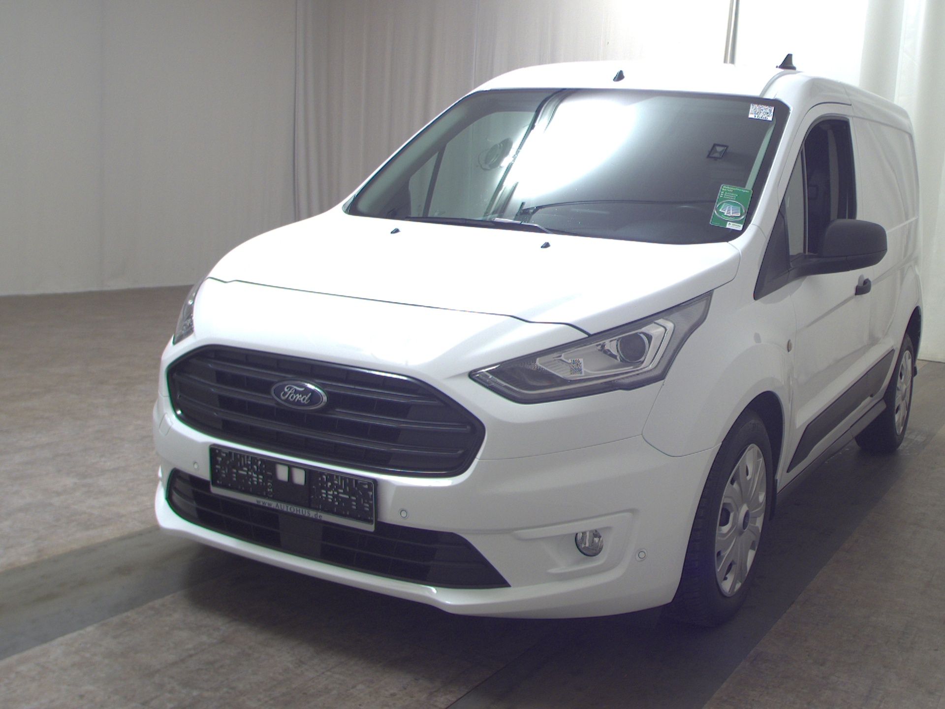 Ford Transit Connect 1.5 EB Trend Navi Xenon AHK RFK 2