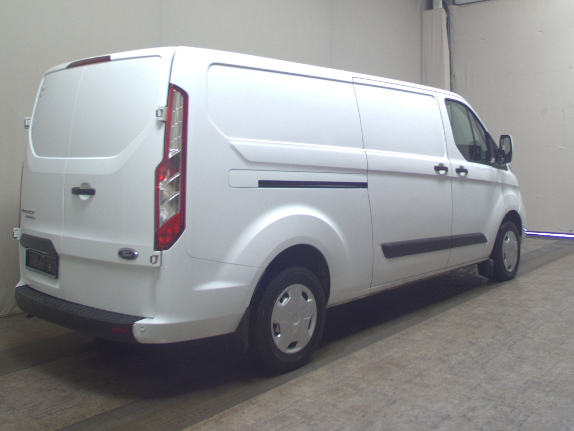 Ford Transit Custom 2.0 TDCi Trend L2H1 Klima PDC 4