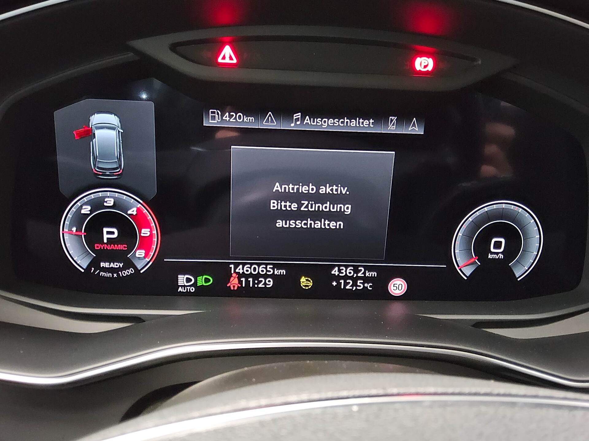 Audi A6 Avant 45 TDI Qu. sport Pano vc Sound StandHzg 8