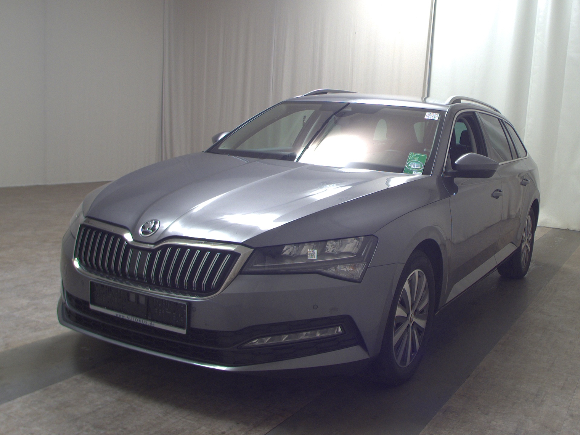 Skoda Superb Kombi 2.0 TDI Ambition Navi LED AID ACC 2