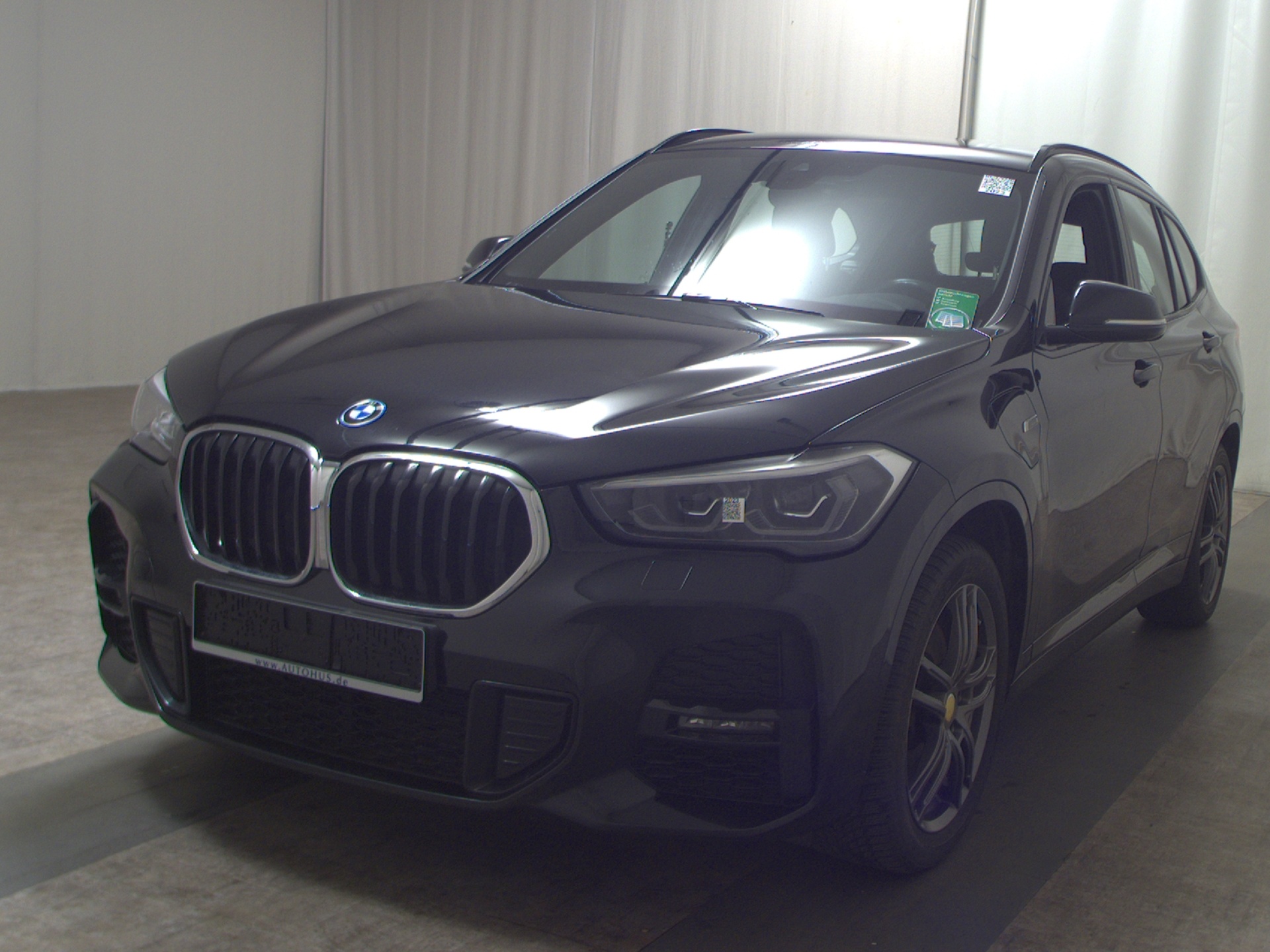 BMW X1 xDrive25e M-Sport T-Leder Navi LED AHK 2