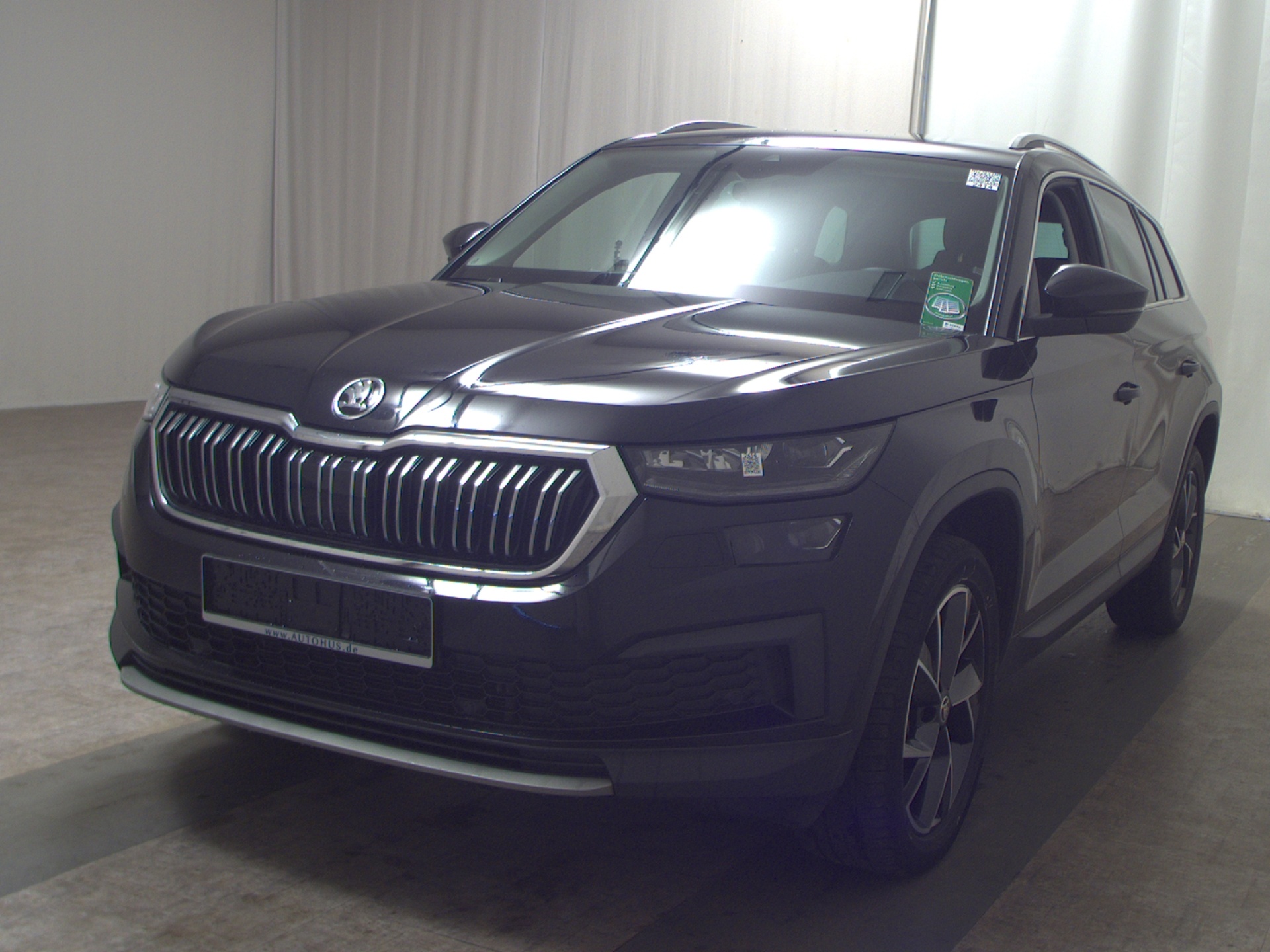 Skoda Kodiaq 2.0 TDI Style T-Leder Navi LED vc ACC PDC 2