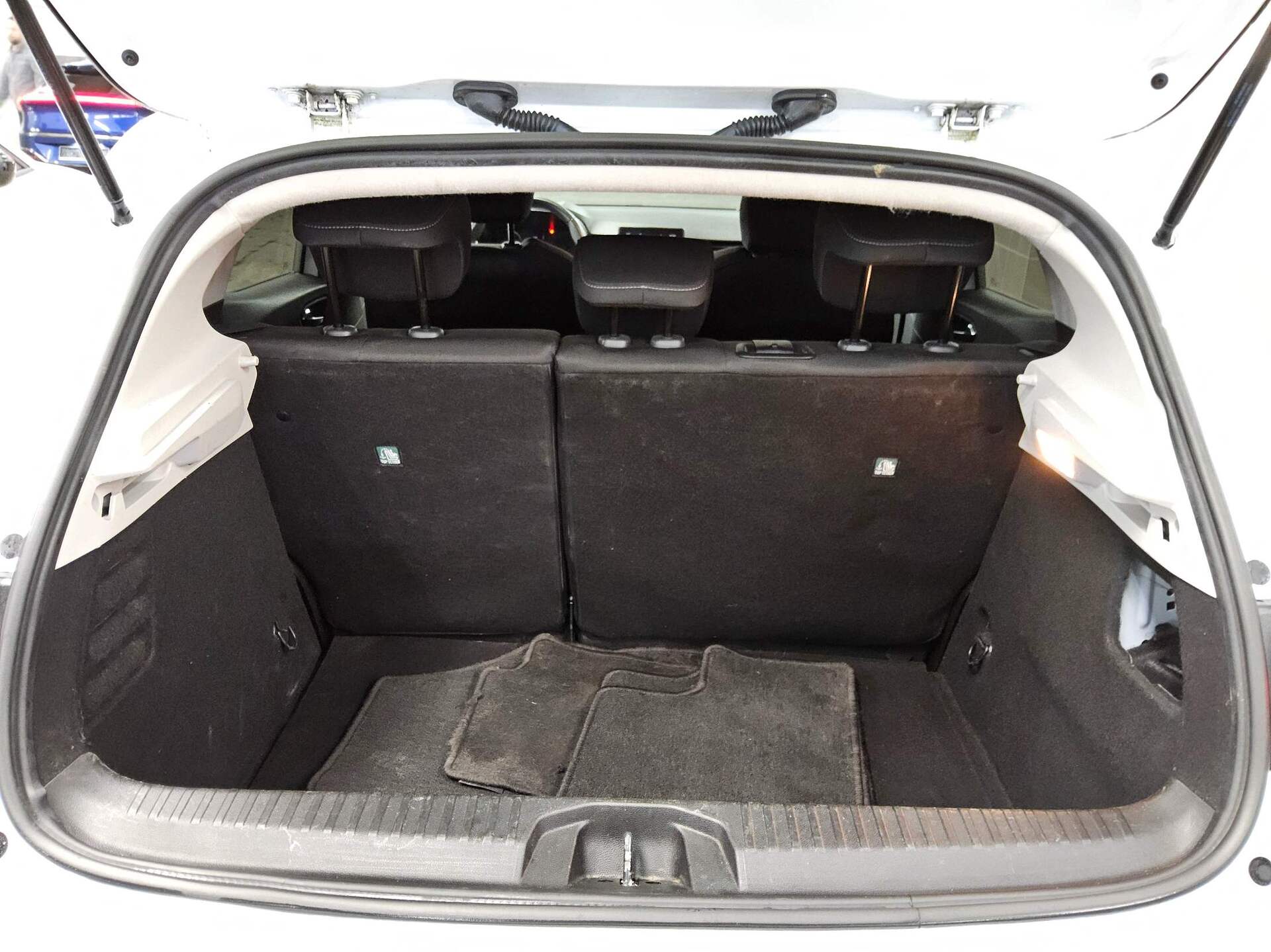 Renault Clio 1.0 Experience Navi LED PDC SHZ 11