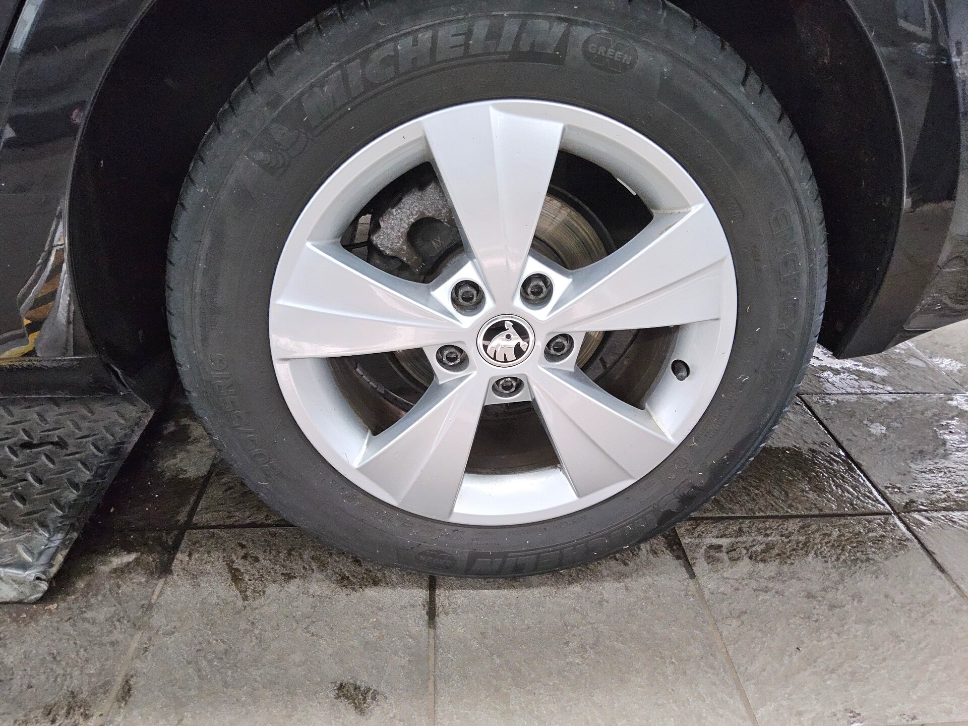 Skoda Octavia Kombi 2.0 TDI Style T-Leder Navi ACC PDC 10