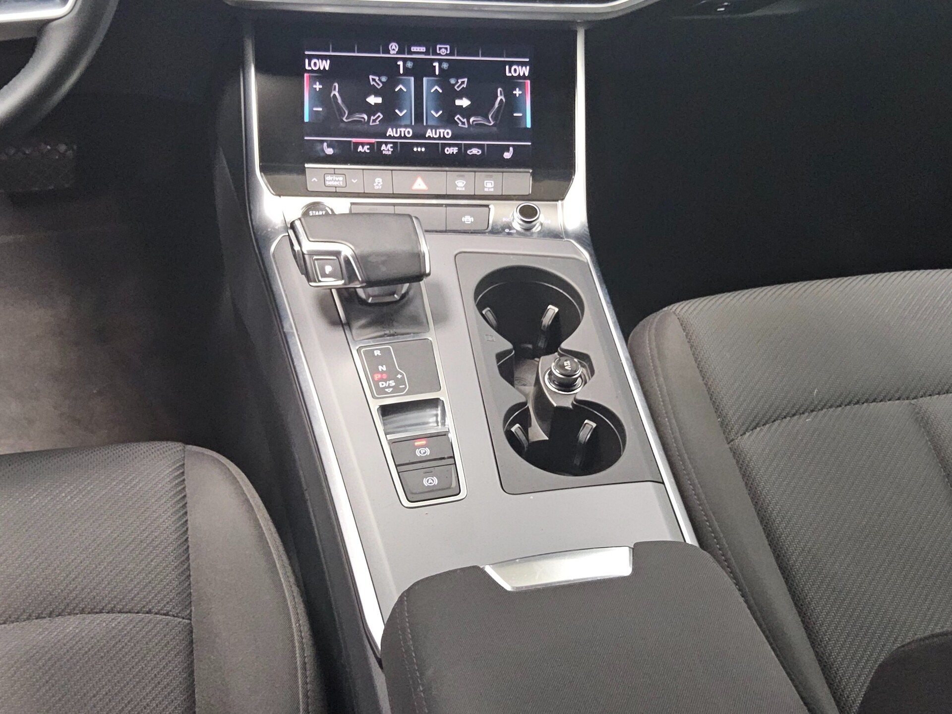 Audi A6 Avant 35 TDI Navi LED virtual Sound AHK 6