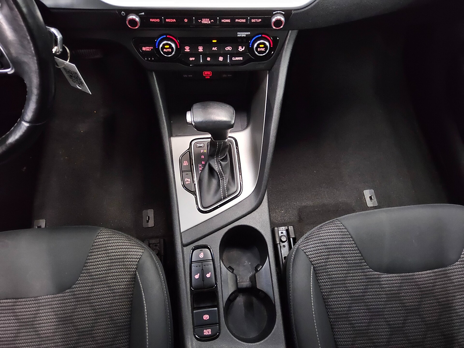 Kia Niro 1.6 Hybrid Edition 7 RfK PDC Shz Tempo 6