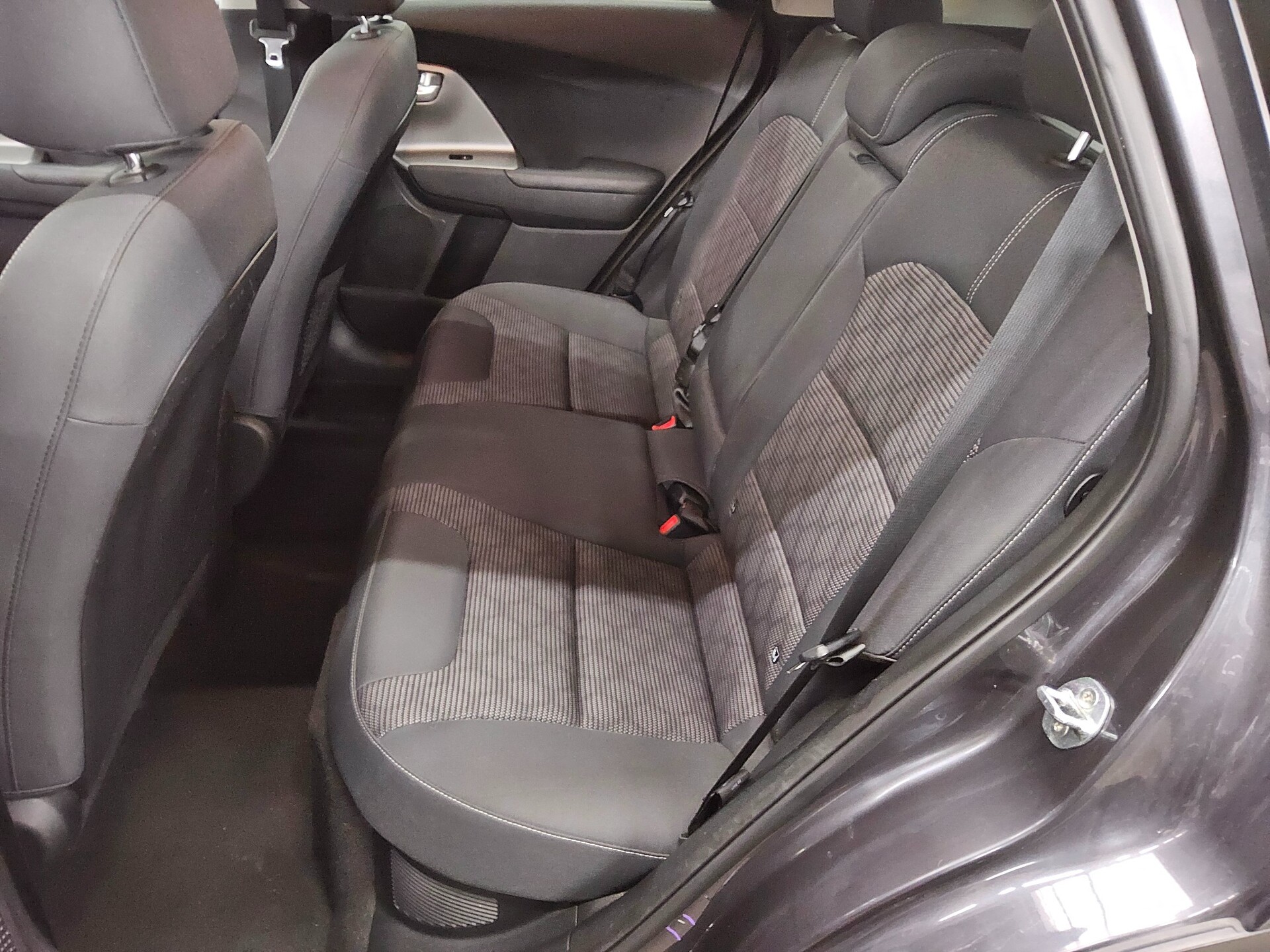 Kia Niro 1.6 Hybrid Edition 7 RfK PDC Shz Tempo 13