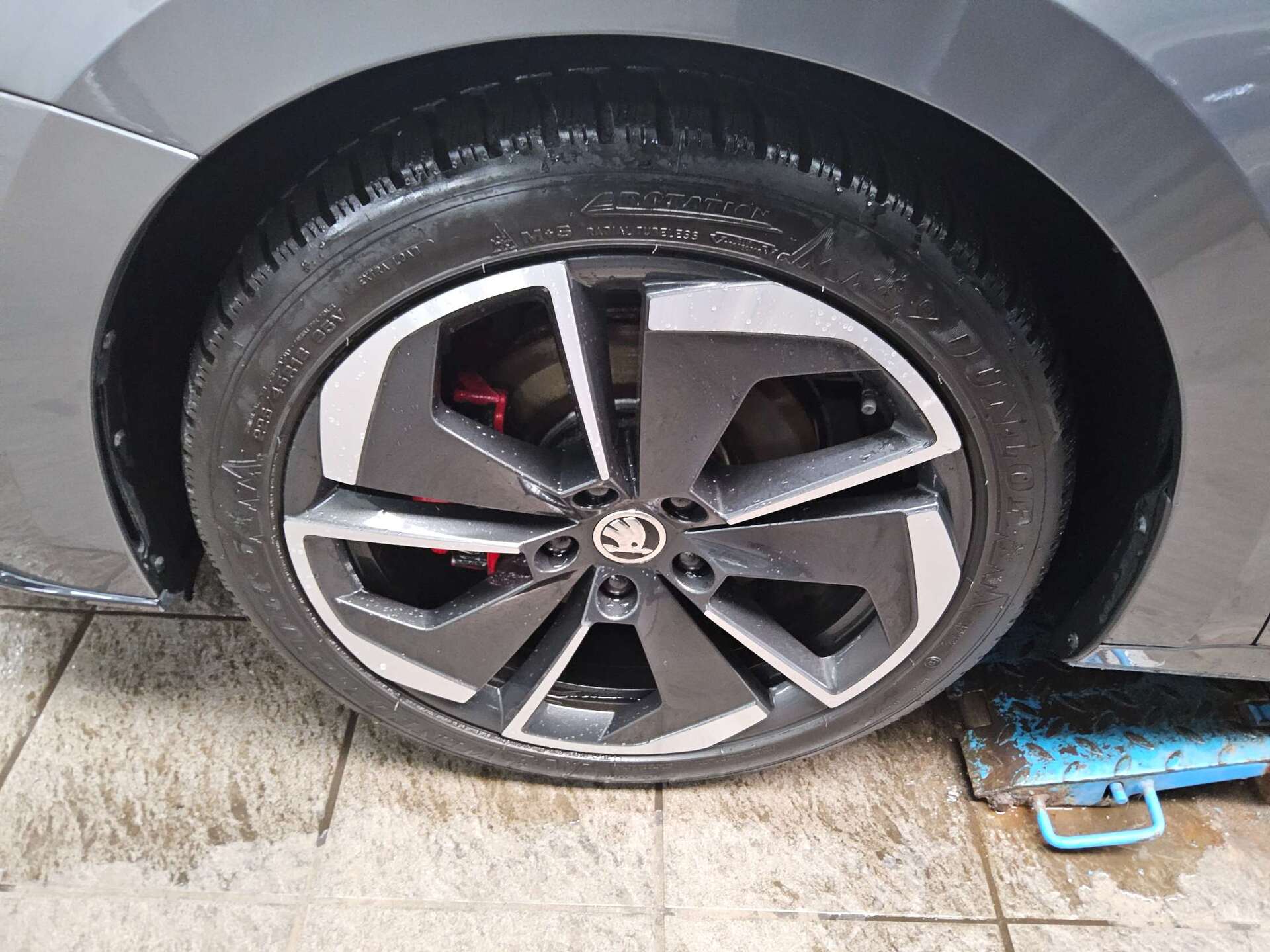 Skoda Octavia Kombi 2.0 TDI RS Navi LED vc Pano AHK 11