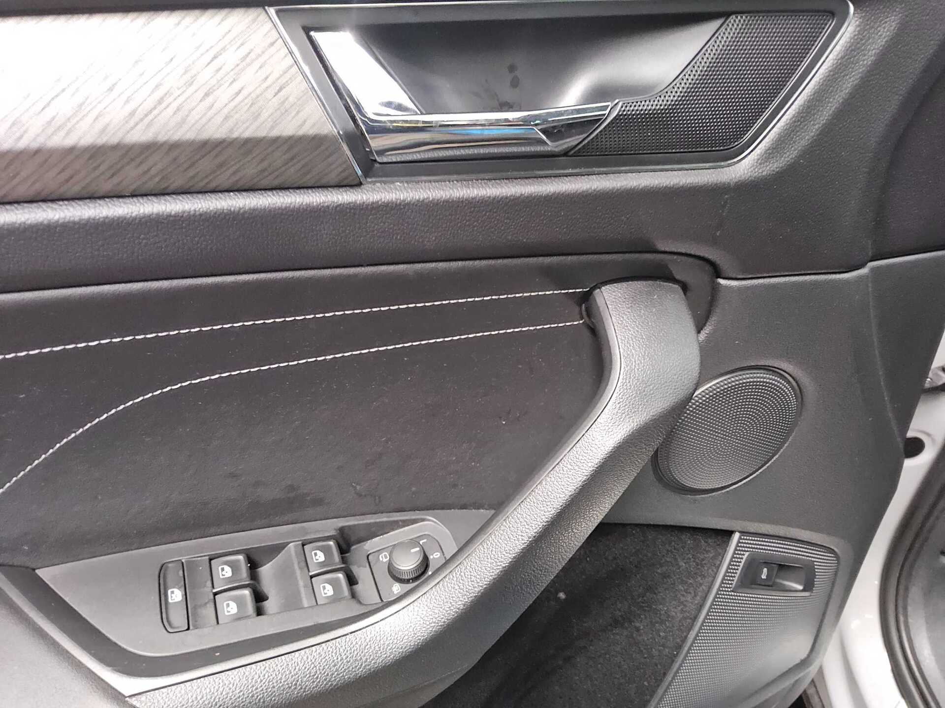 Skoda Kodiaq 2.0 TDI 4x4 Style Navi LED vc StHzg AHK 10