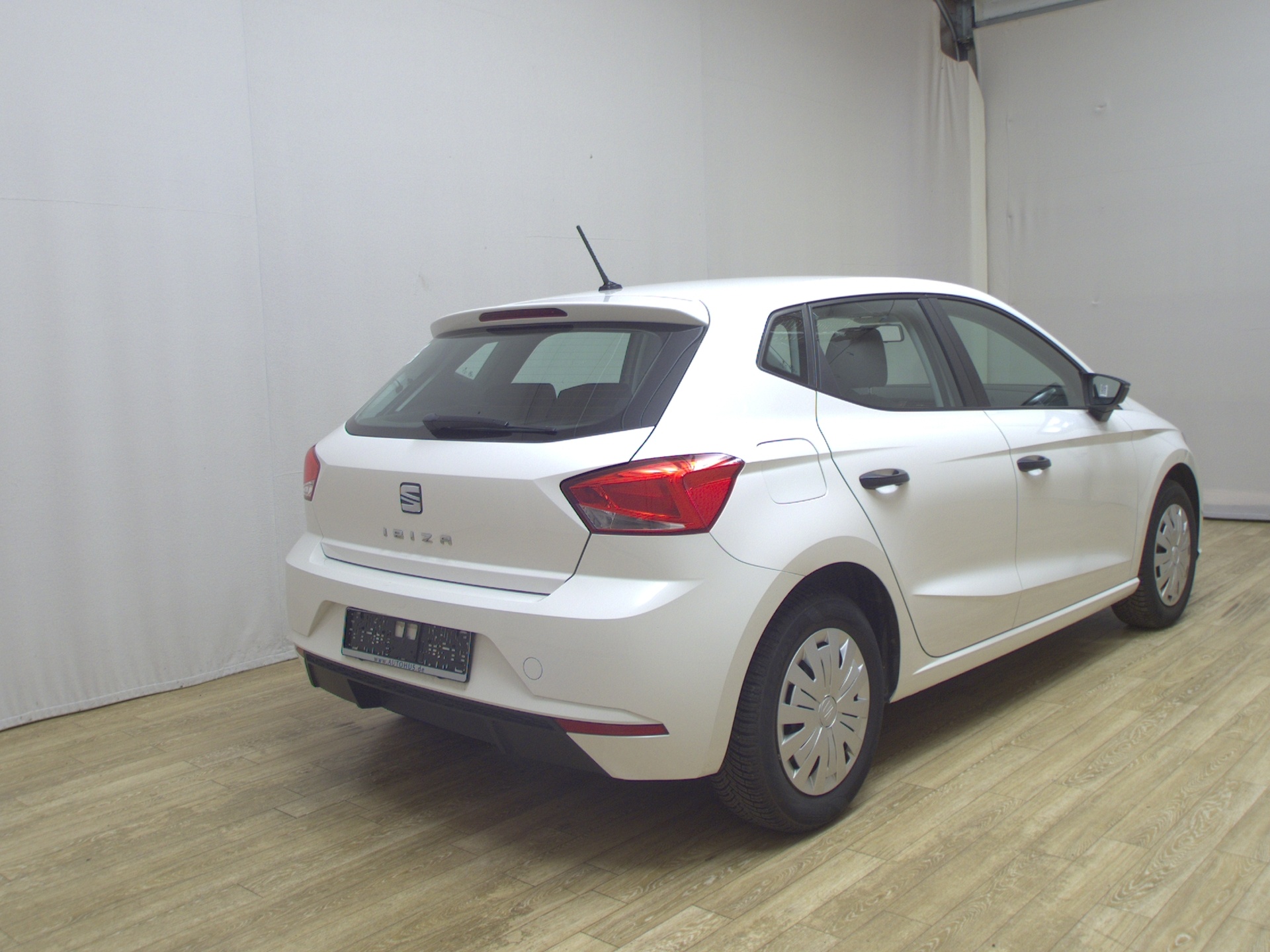 Seat Ibiza 1.0 Reference Klima 4