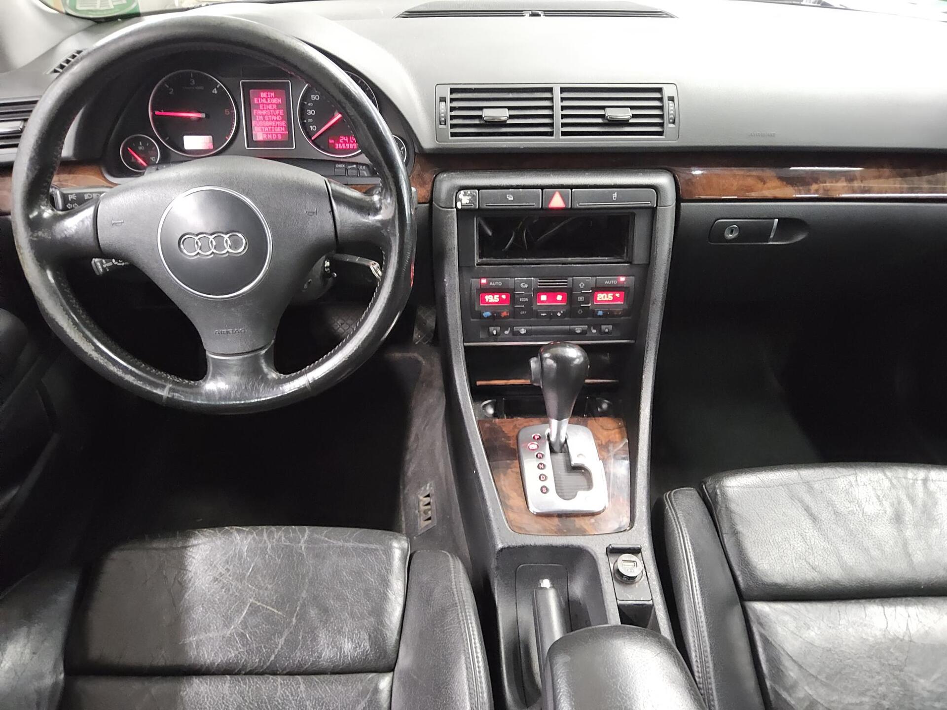 Audi A4 Avant 1.9 TDI Leder Shz AHK PDC Klima 5