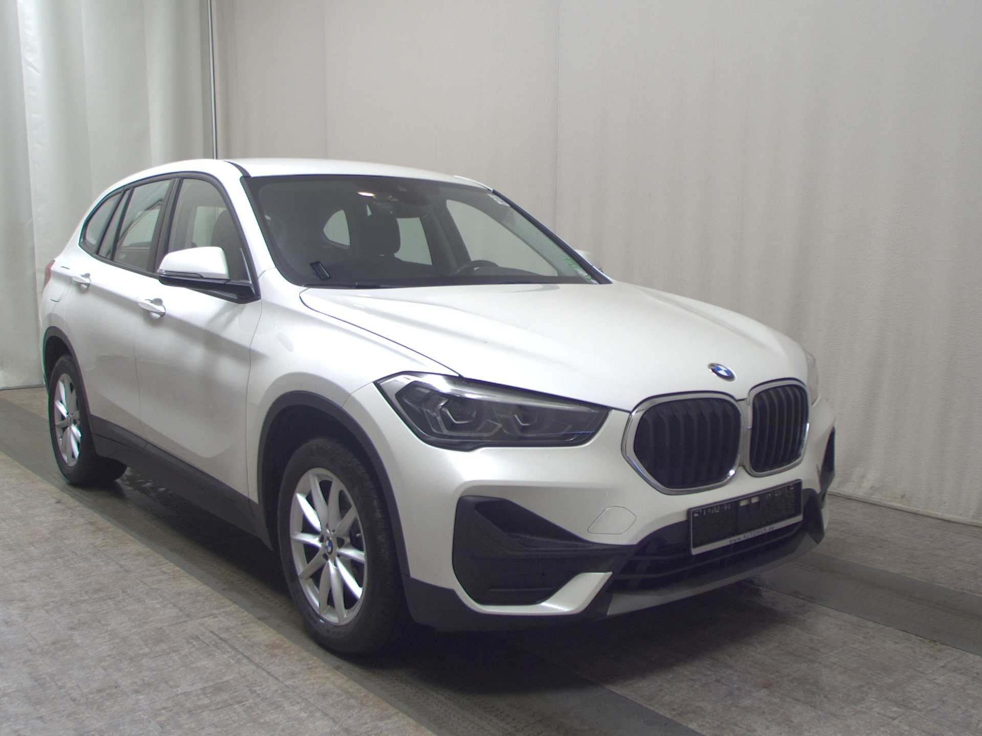 BMW X1 sDrive20d Advantage Navi LED HiFi RFK 3