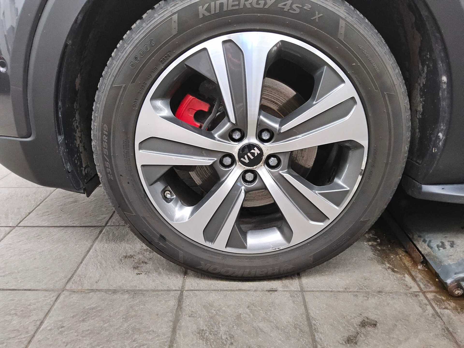 Kia Sorento 2.2 CRDI 4WD GT-Line Navi AHK HuD Pano 10