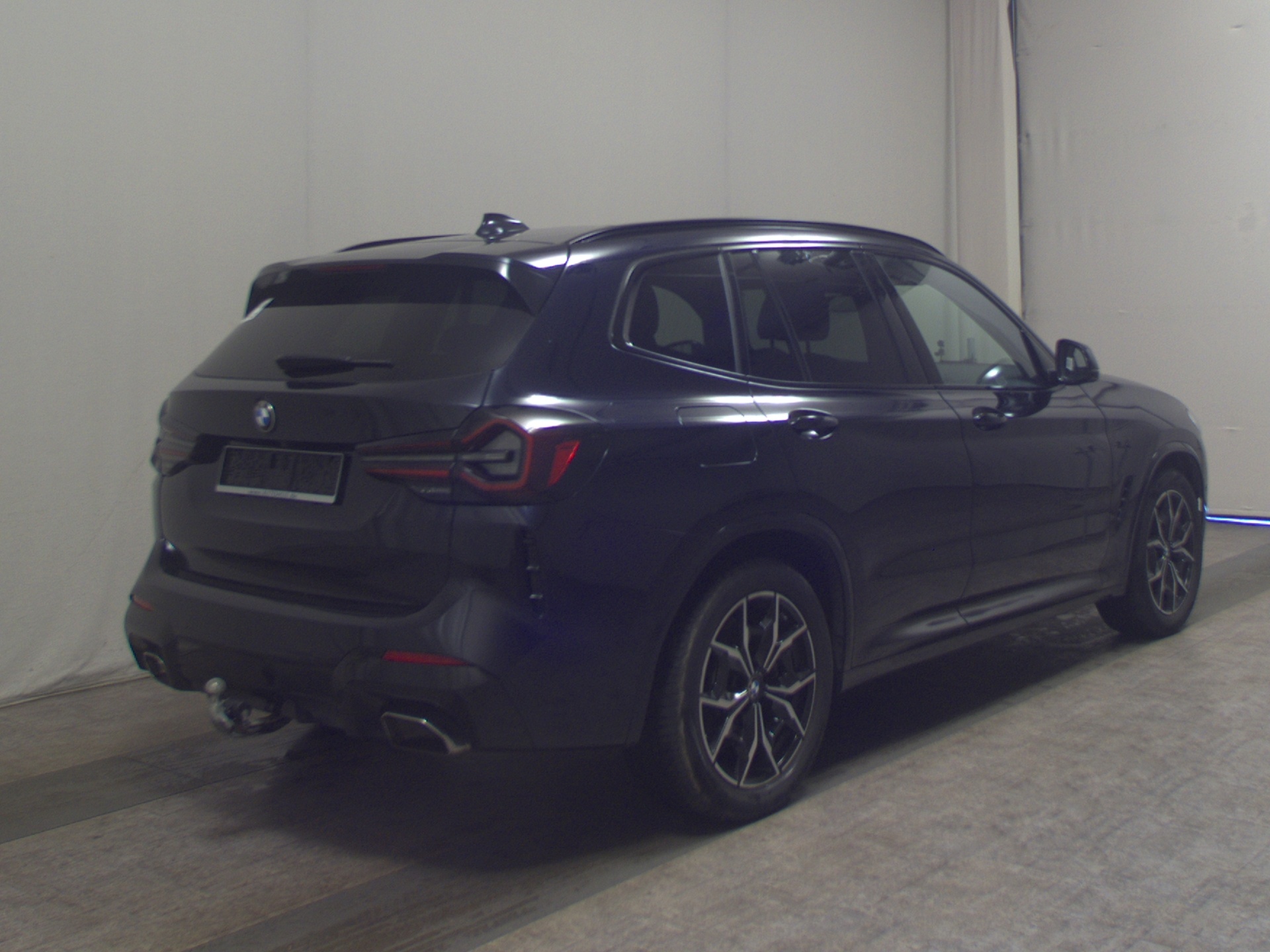 BMW X3 xDrive30d M-Sport Leder Navi LED Pano HuD AHK 4