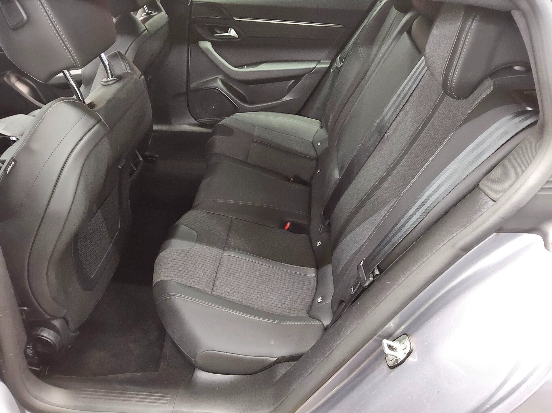 Peugeot 508 SW 1.5 BlueHDI Allure T-Leder Navi LED RFK 13