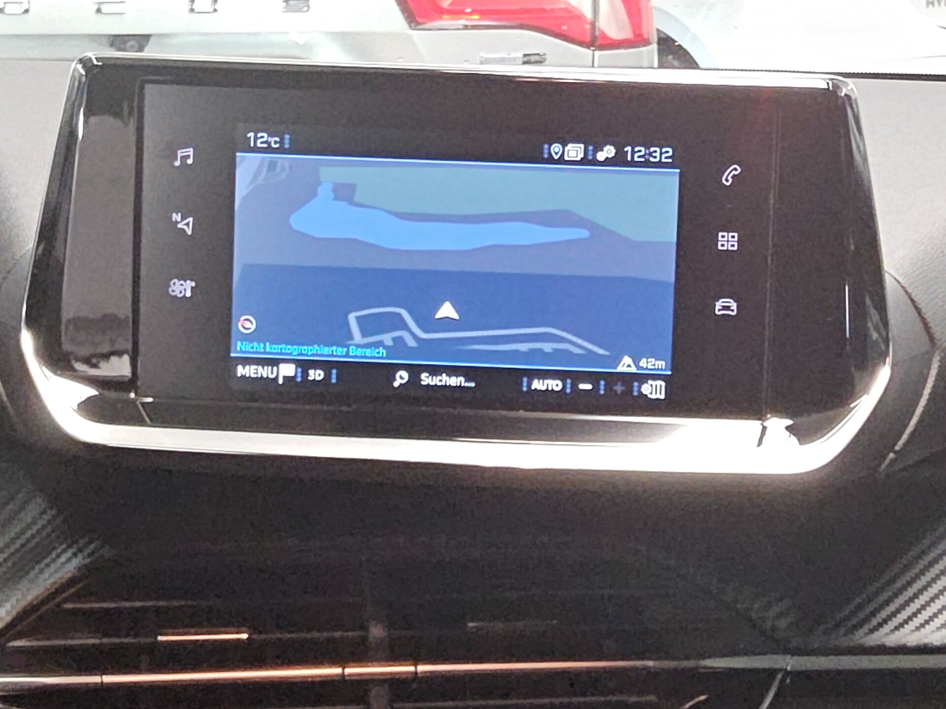 Peugeot 208 1.2 PureTech Allure Navi LED PDC SHZ 7