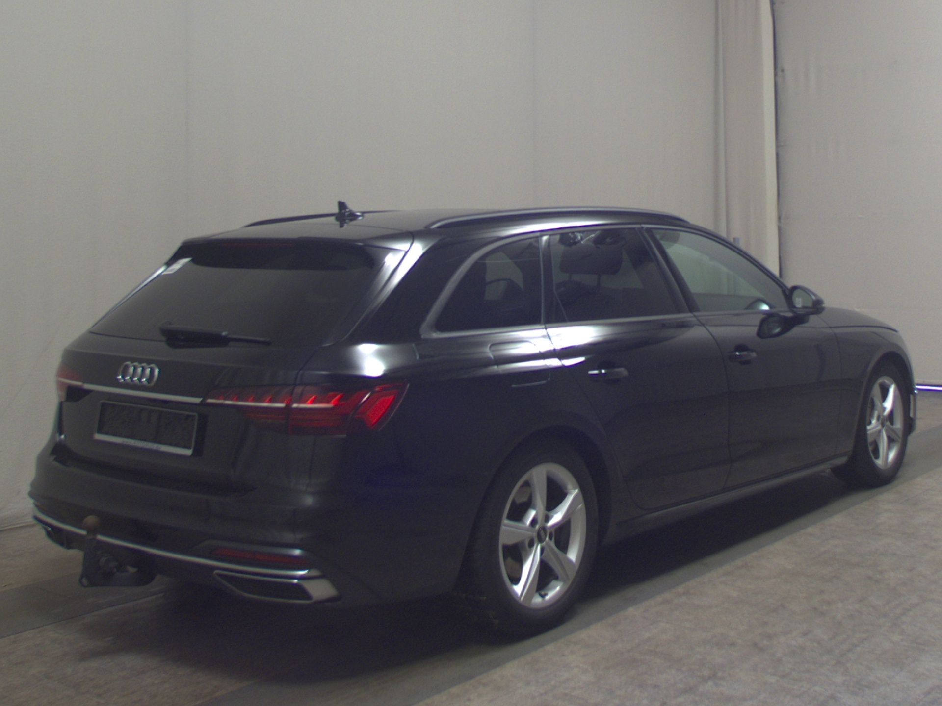 Audi A4 Avant 40 TDI advanced Navi LED Pano AHK RfK 4
