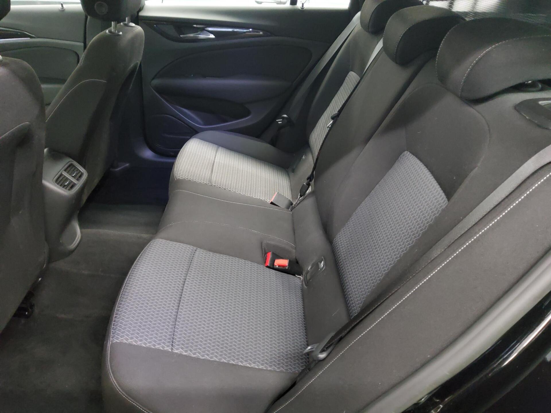 Opel Insignia ST 2.0 D Elegance Navi LED DAB RfK 13