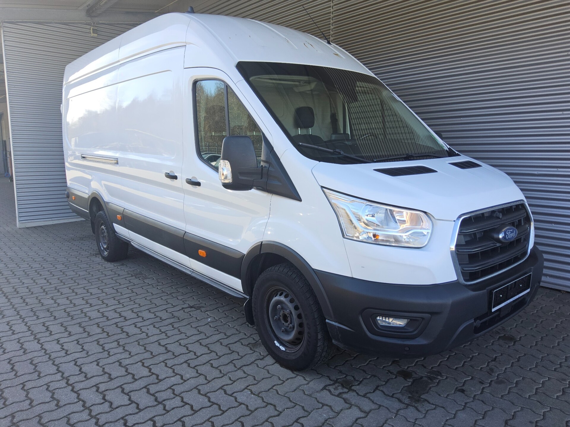 Ford Transit FT 350 2.0 TDCi Trend AHK PDC RfK Klima 3