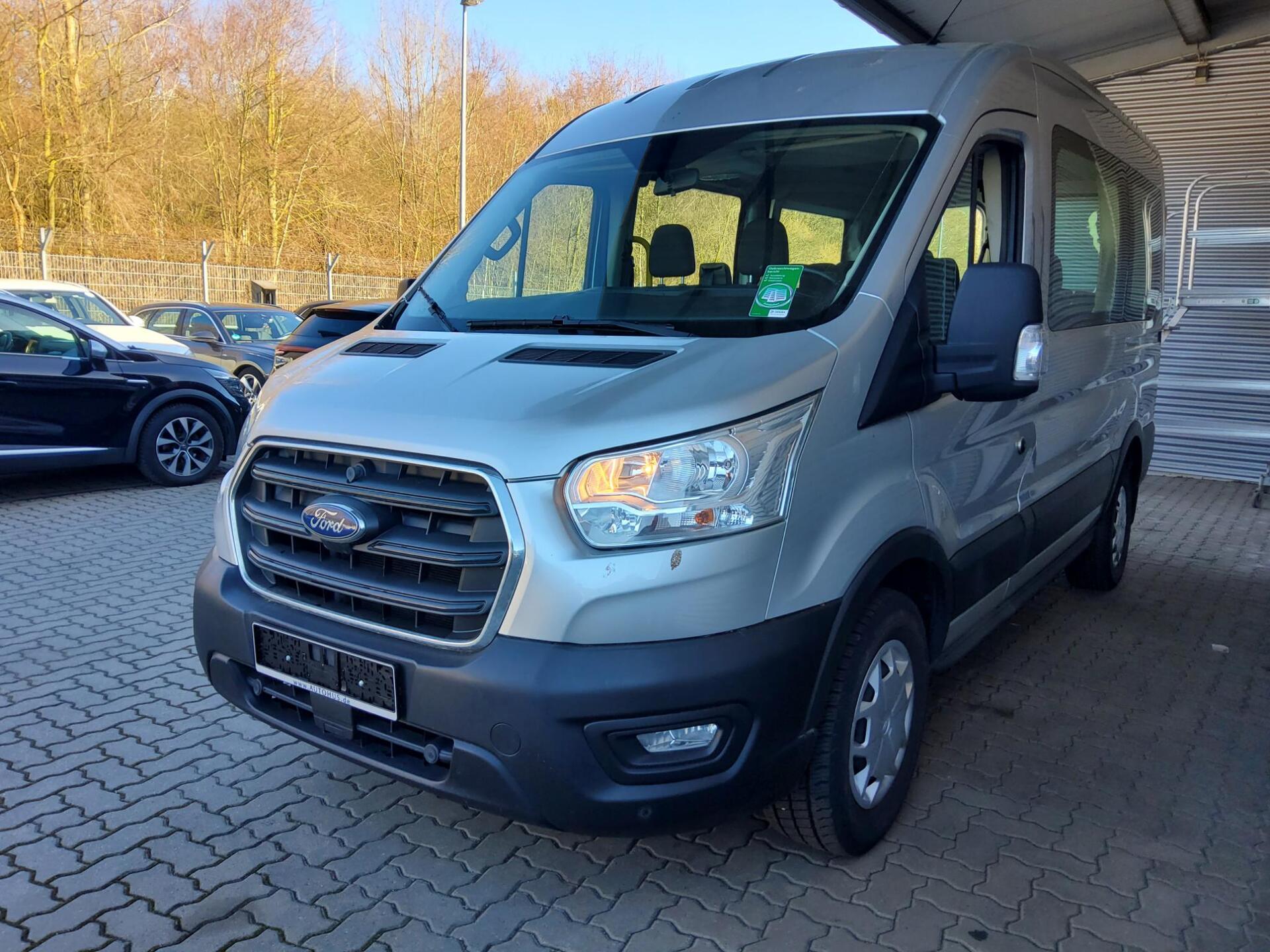 Ford Transit 2.0 TDCi FT 330 L2H2 9-Sitze RfK PDC 2