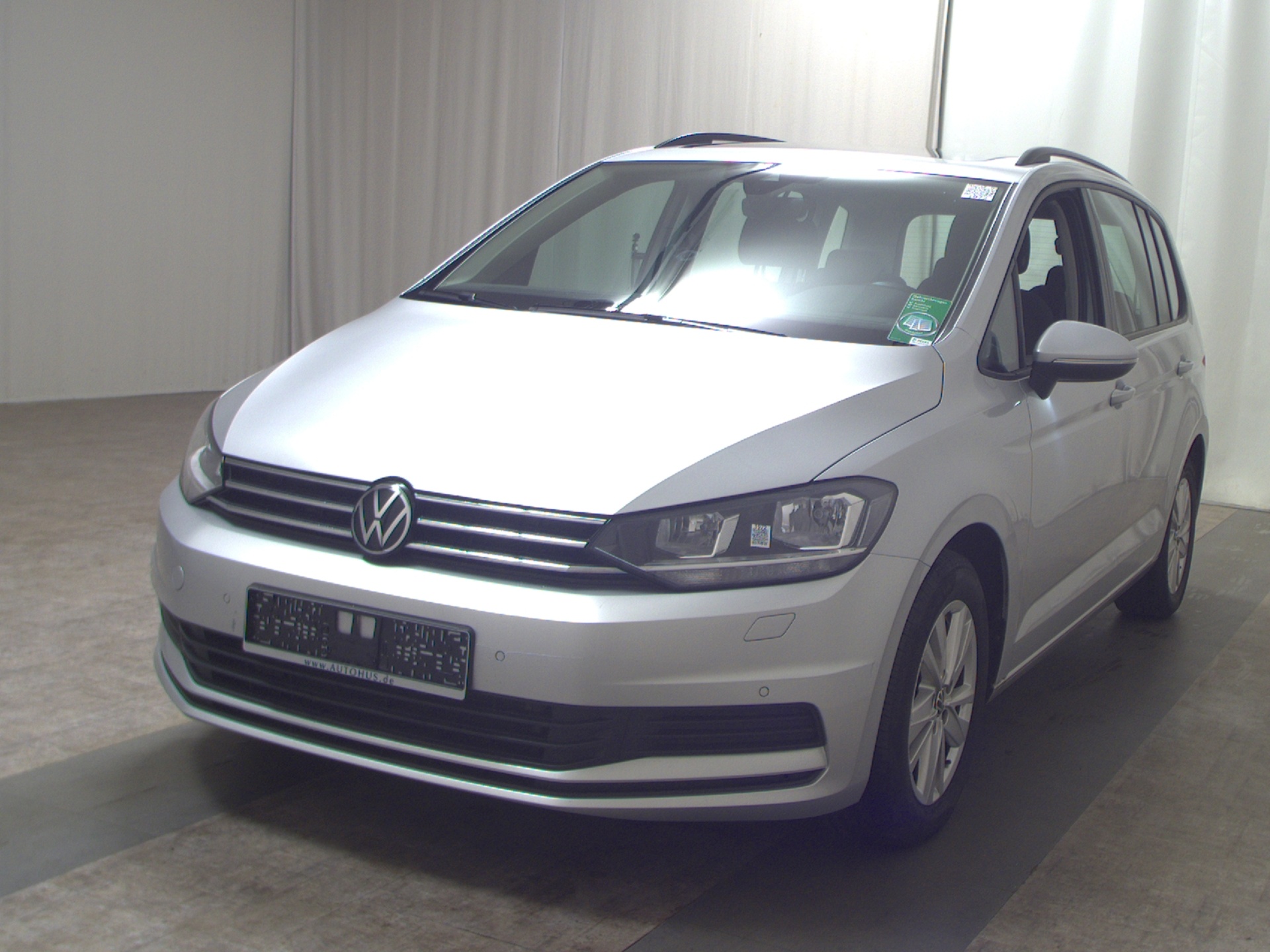 Volkswagen Touran 2.0 TDI Comf. Navi Panorama AHK Sthzg 2