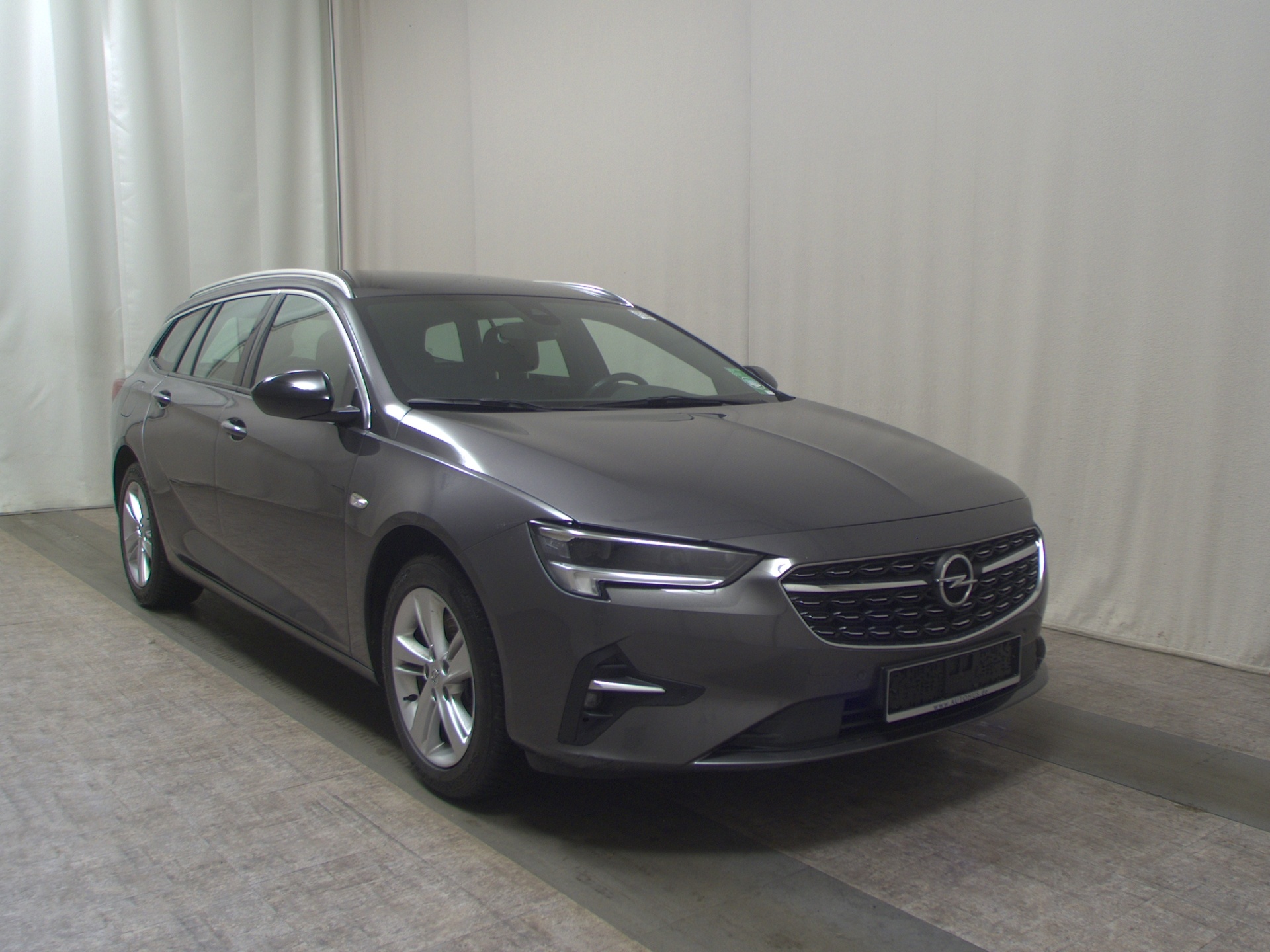 Opel Insignia ST 2.0 D Elegance Navi LED DAB AHK 3