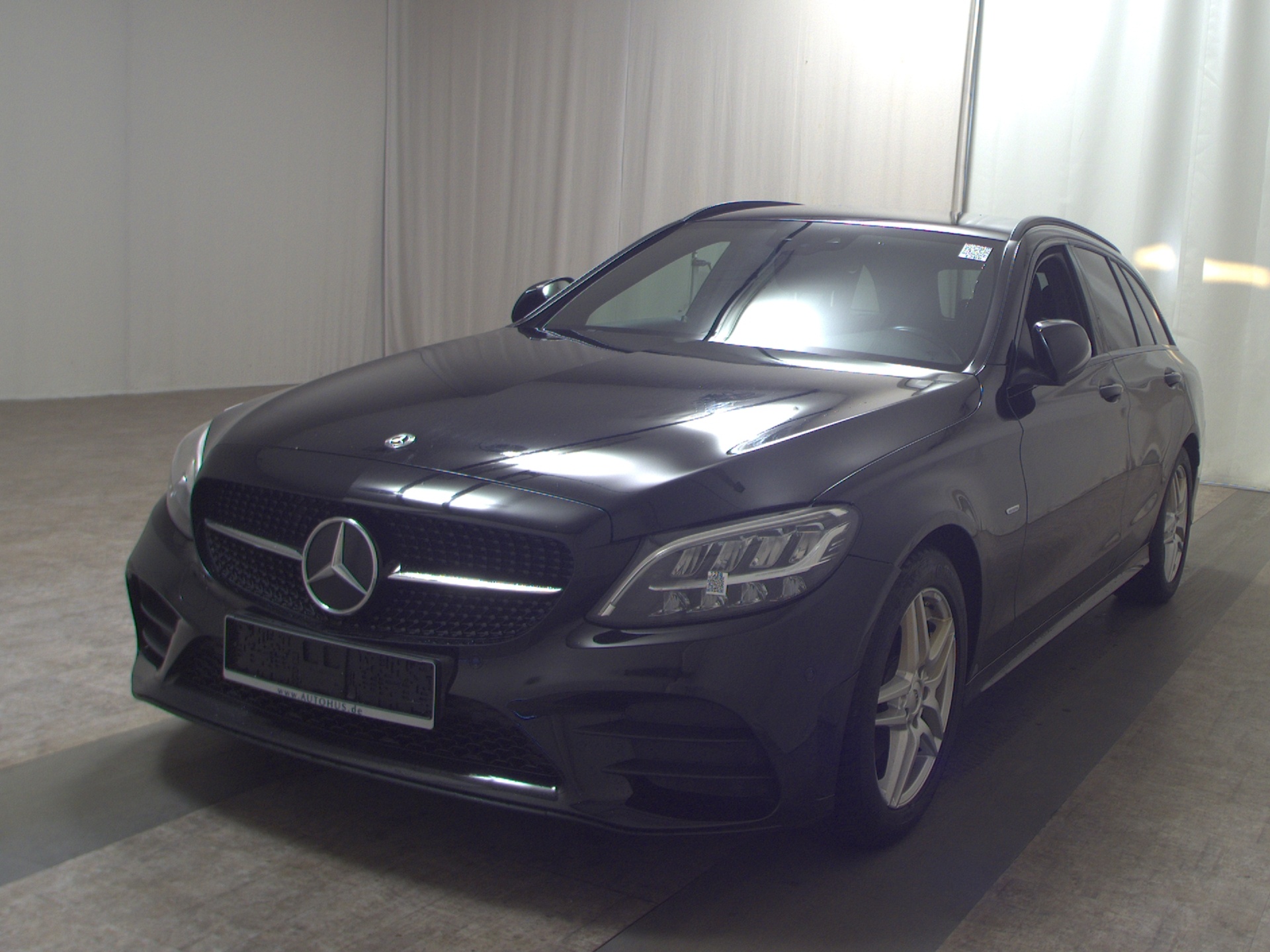 Mercedes-Benz C 220 T d AMG-Line Night Widescreen Navi LED AHK 2