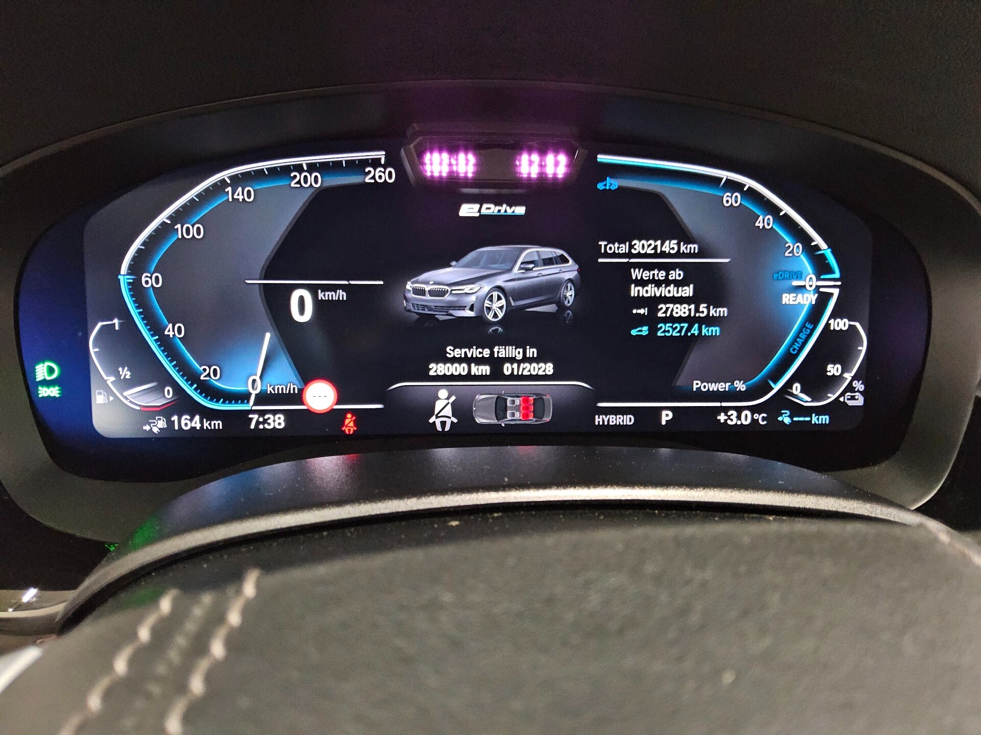 BMW 530e Touring Leder Navi LED LC-Pro AHK ACC Shz 8