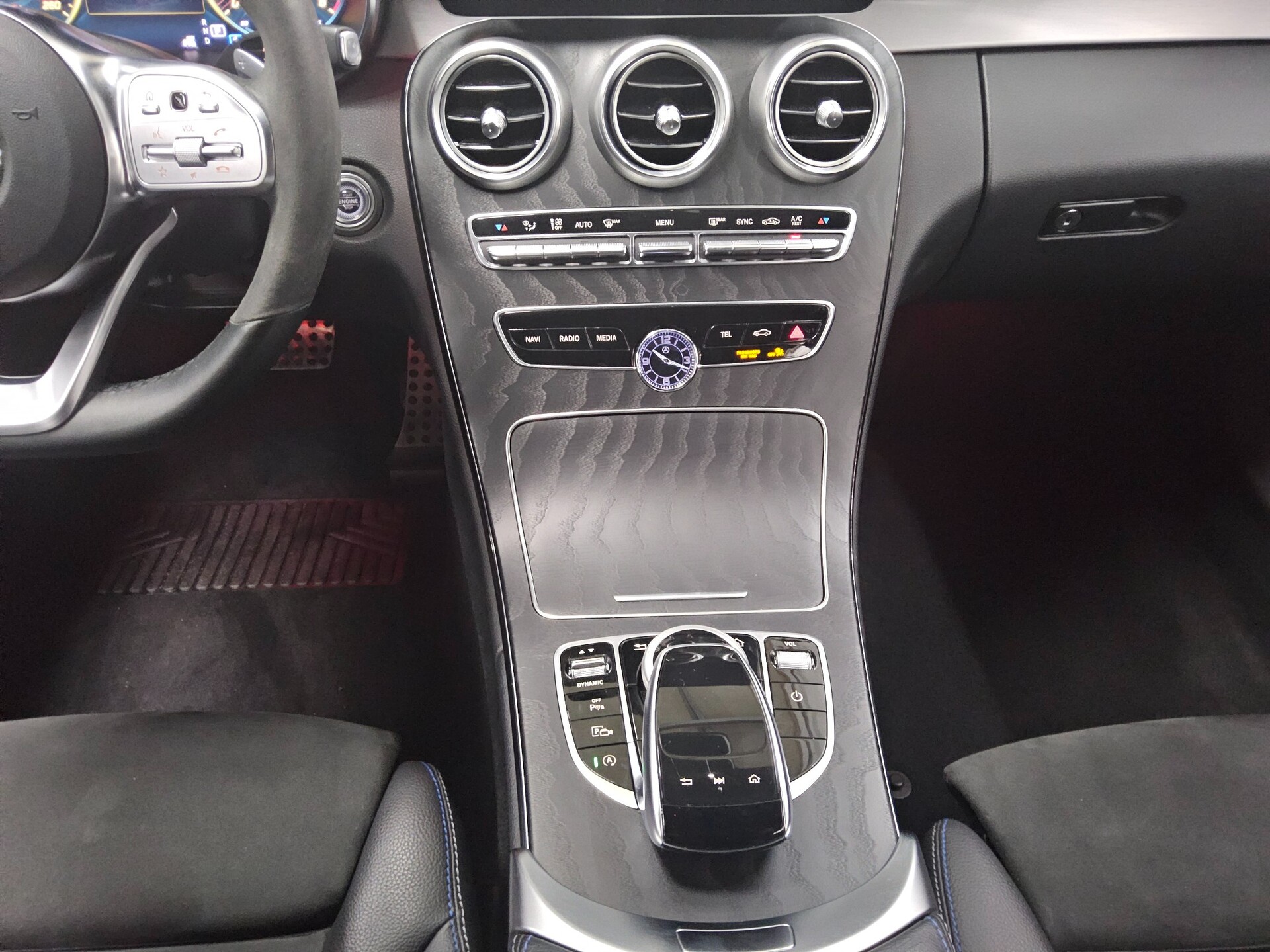 Mercedes-Benz C 220 d AMG-Line Navi LED Wides Night Distronic+ 6