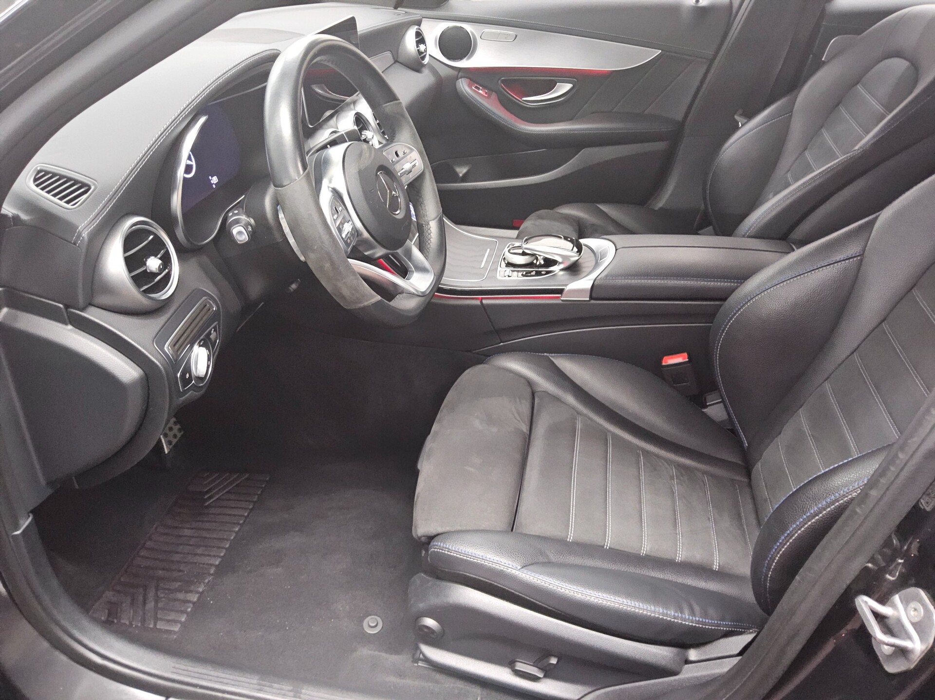 Mercedes-Benz C 220 d AMG-Line Navi LED Wides Night Distronic+ 9