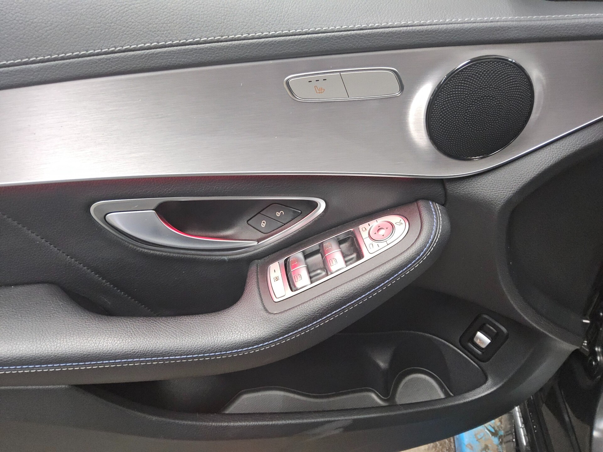 Mercedes-Benz C 220 d AMG-Line Navi LED Wides Night Distronic+ 10