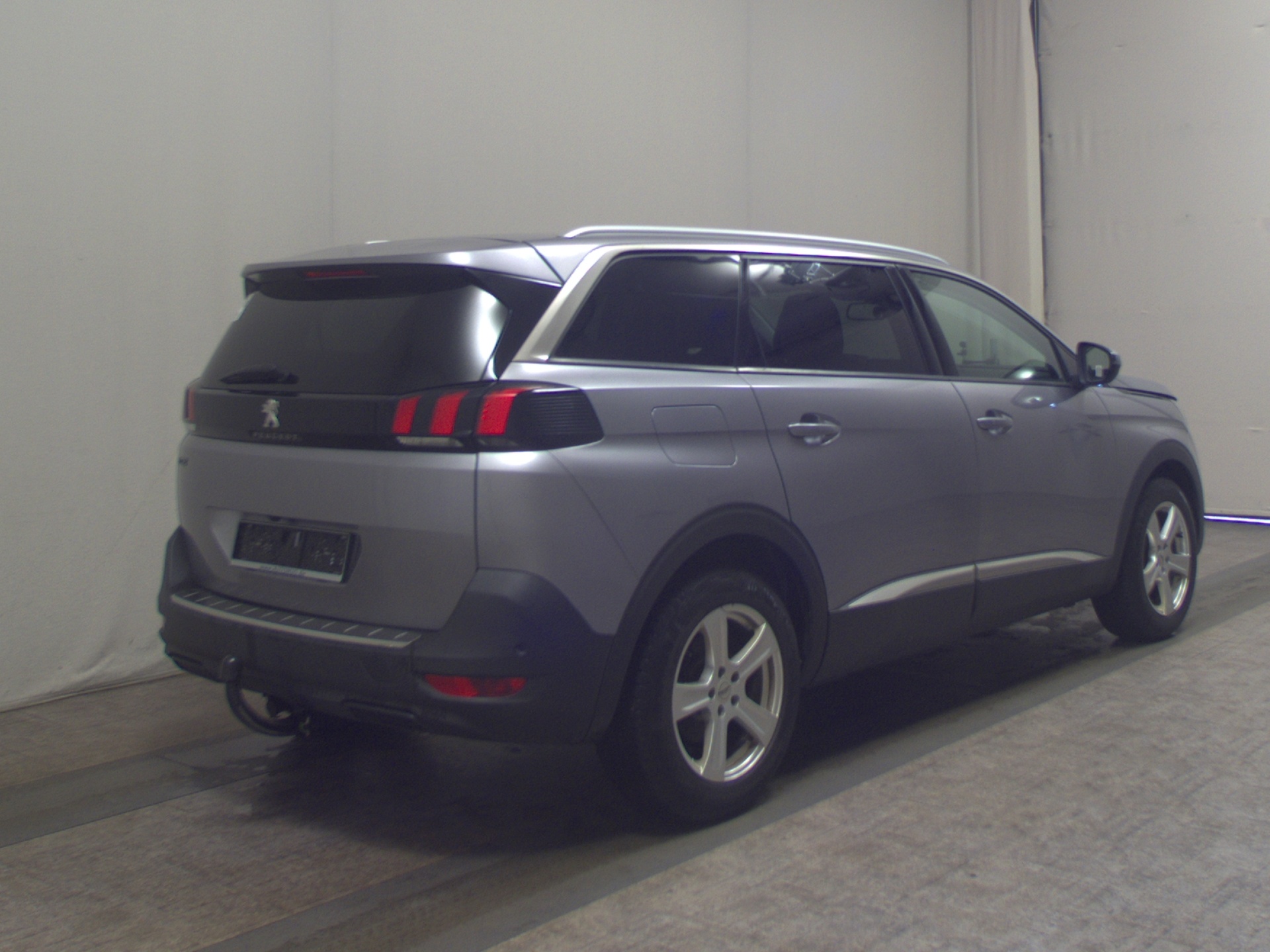 Peugeot 5008 1.5 BlueHDi 130 Allure 7-Sitzer T-Leder RfK 4