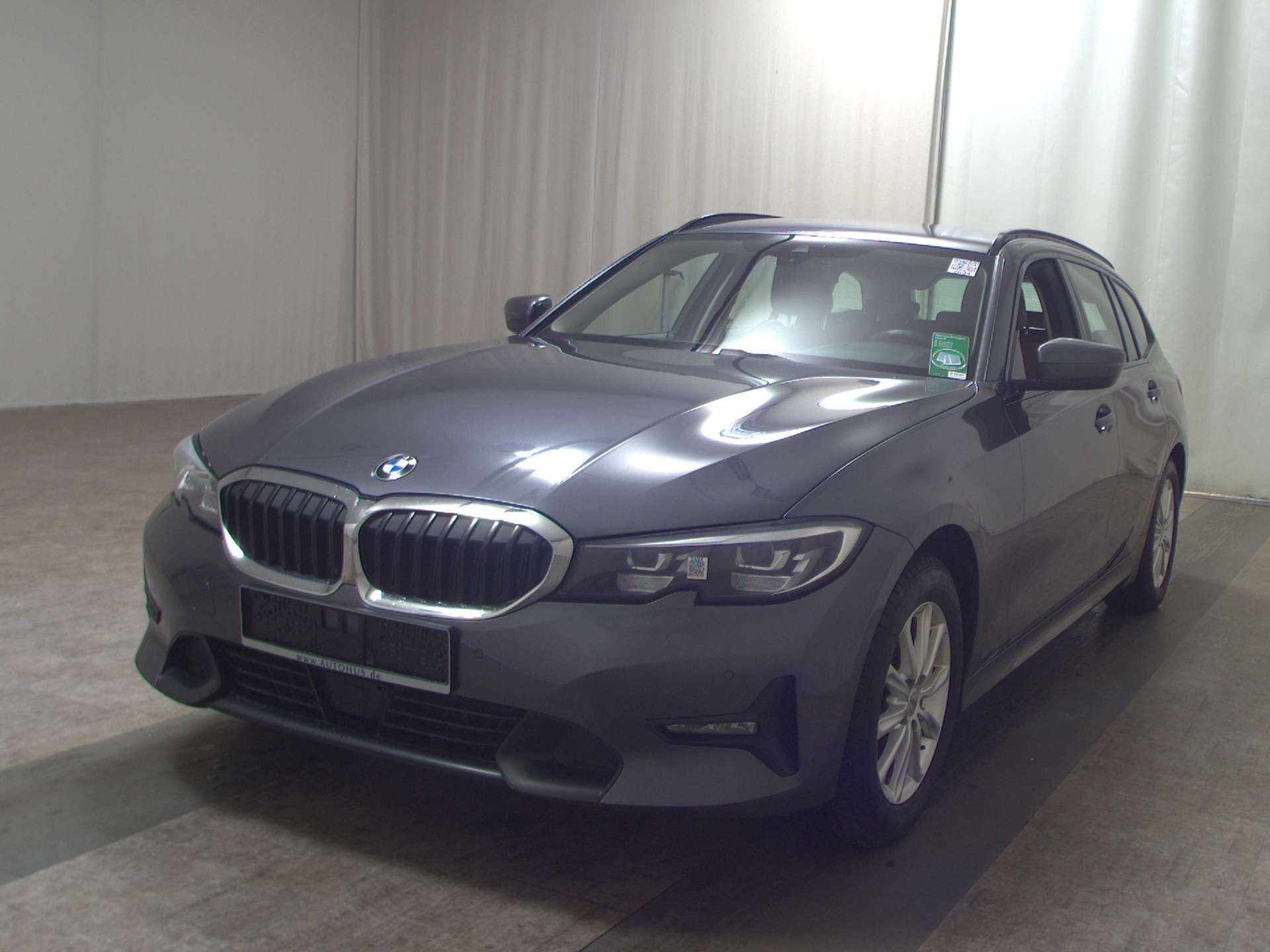 BMW 320dA Touring Sport-Line Leder Navi LED LC AHK 2
