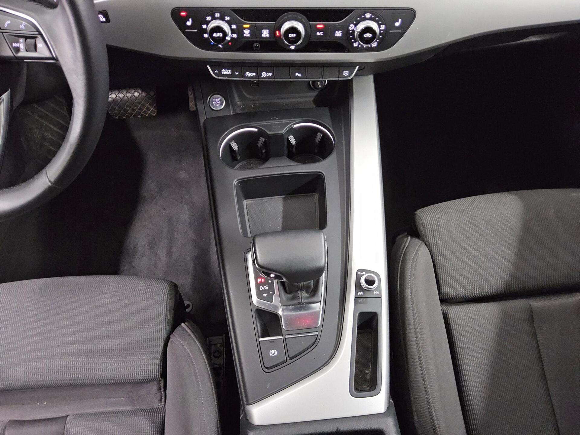 Audi A4 Avant 40 TDI advanced Navi LED B&O StHzg AHK 6