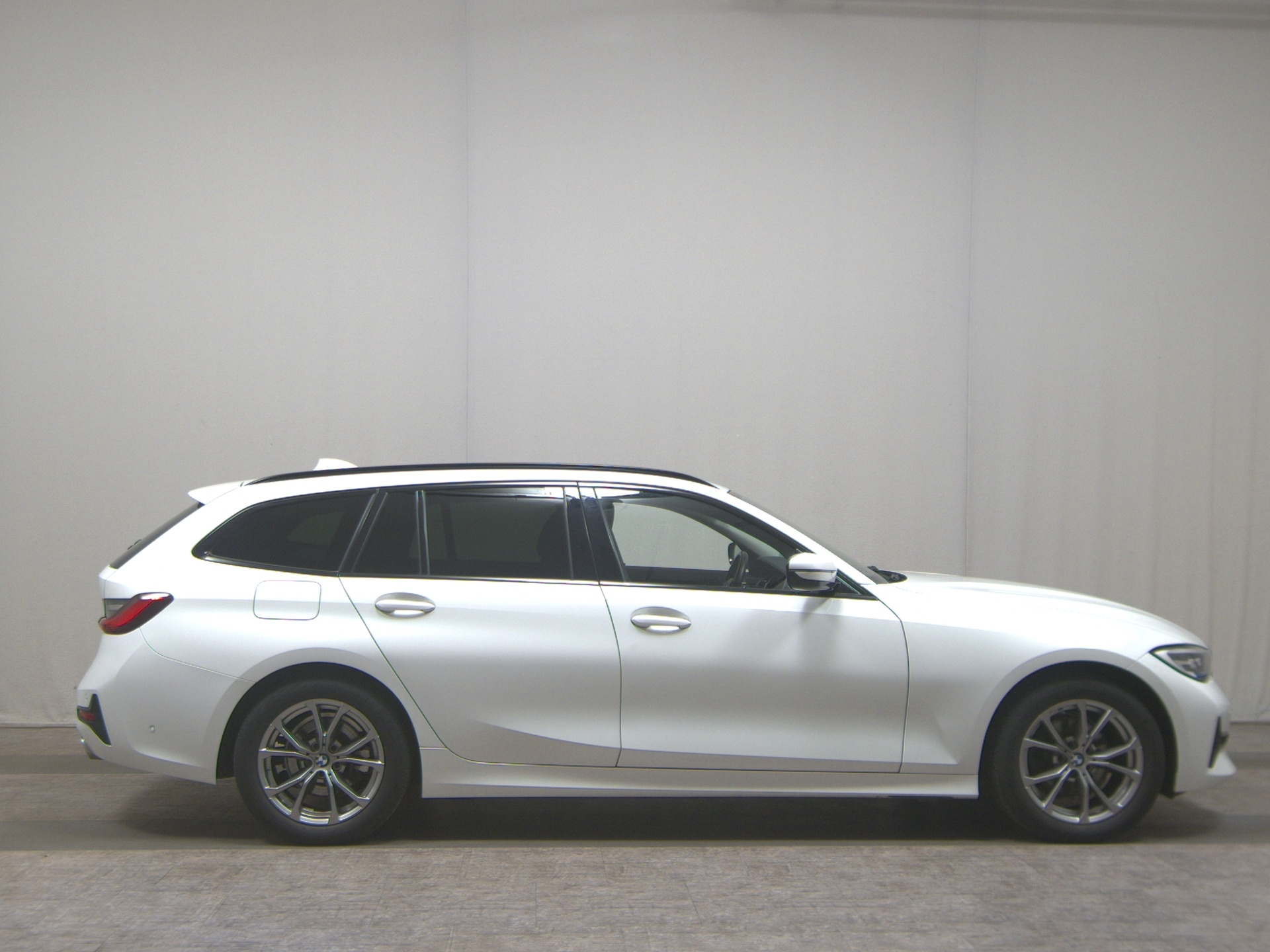 BMW 320dA Touring Sport-Line T-Leder Navi LED HiFi