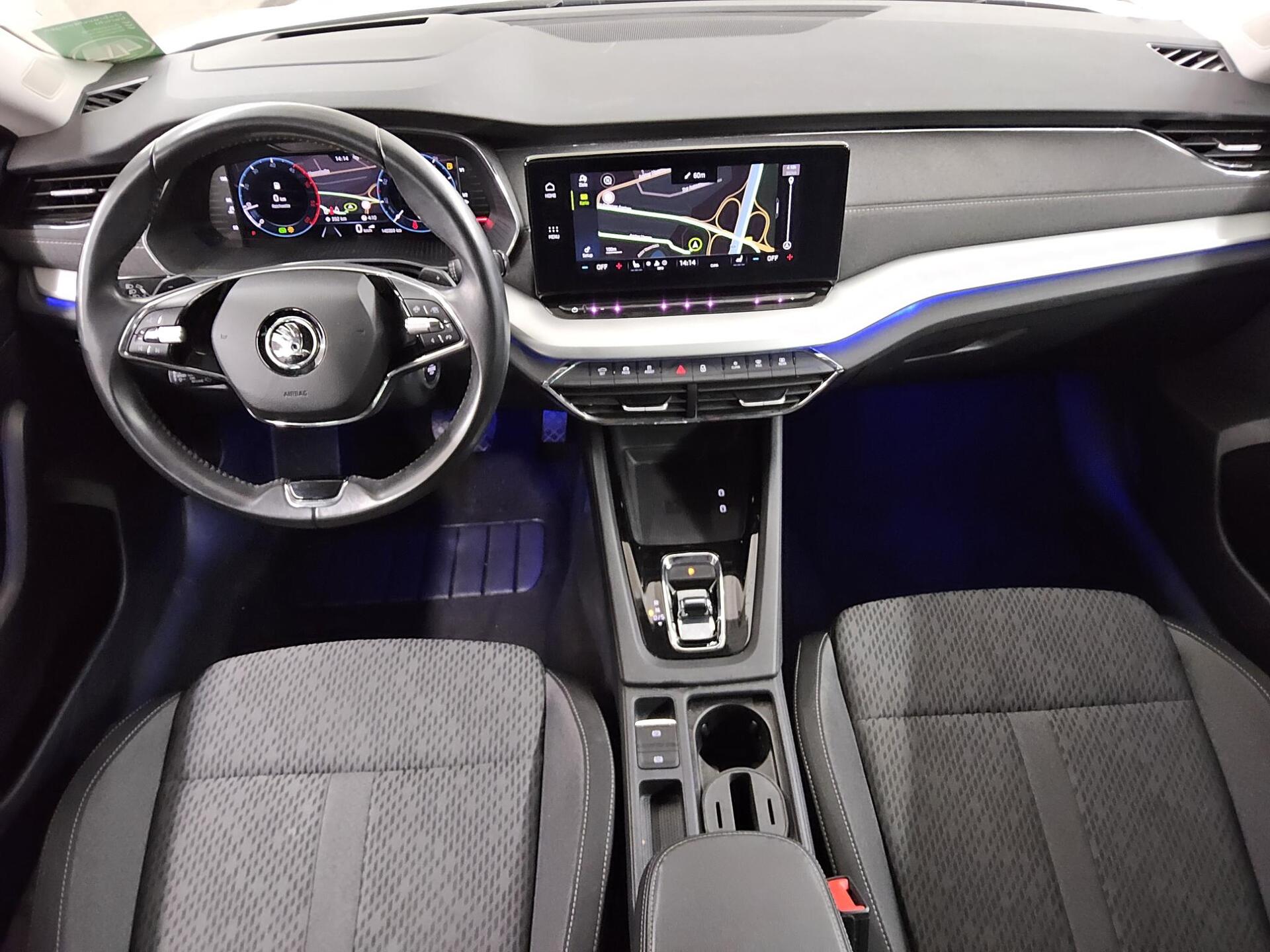 Skoda Octavia Kombi 2.0 TDI Style Navi LED ACC HuD AHK 5