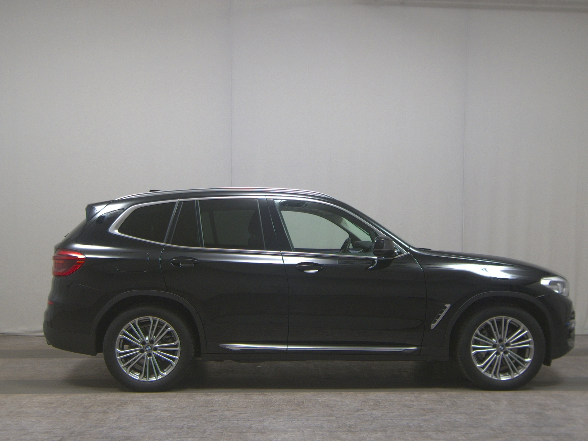BMW X3 xDrive30e Luxury-Line Leder Navi LED+ LC-Pro
