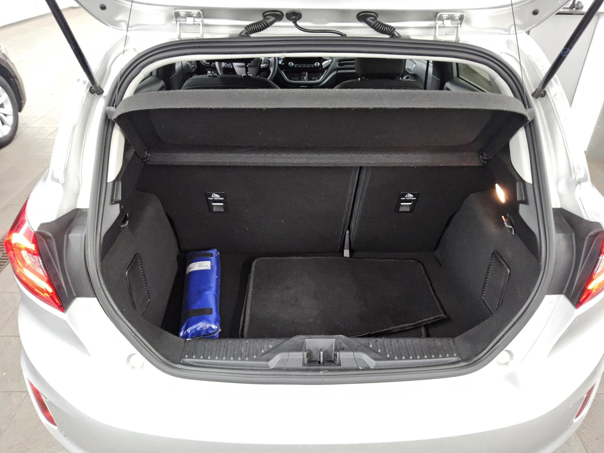 Ford Fiesta 1.0 EB Titanium X Navi LED ACC PDC SHZ 11